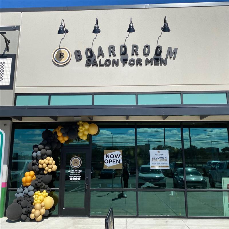 Boardroom Salon For Men - The Rim Crossing