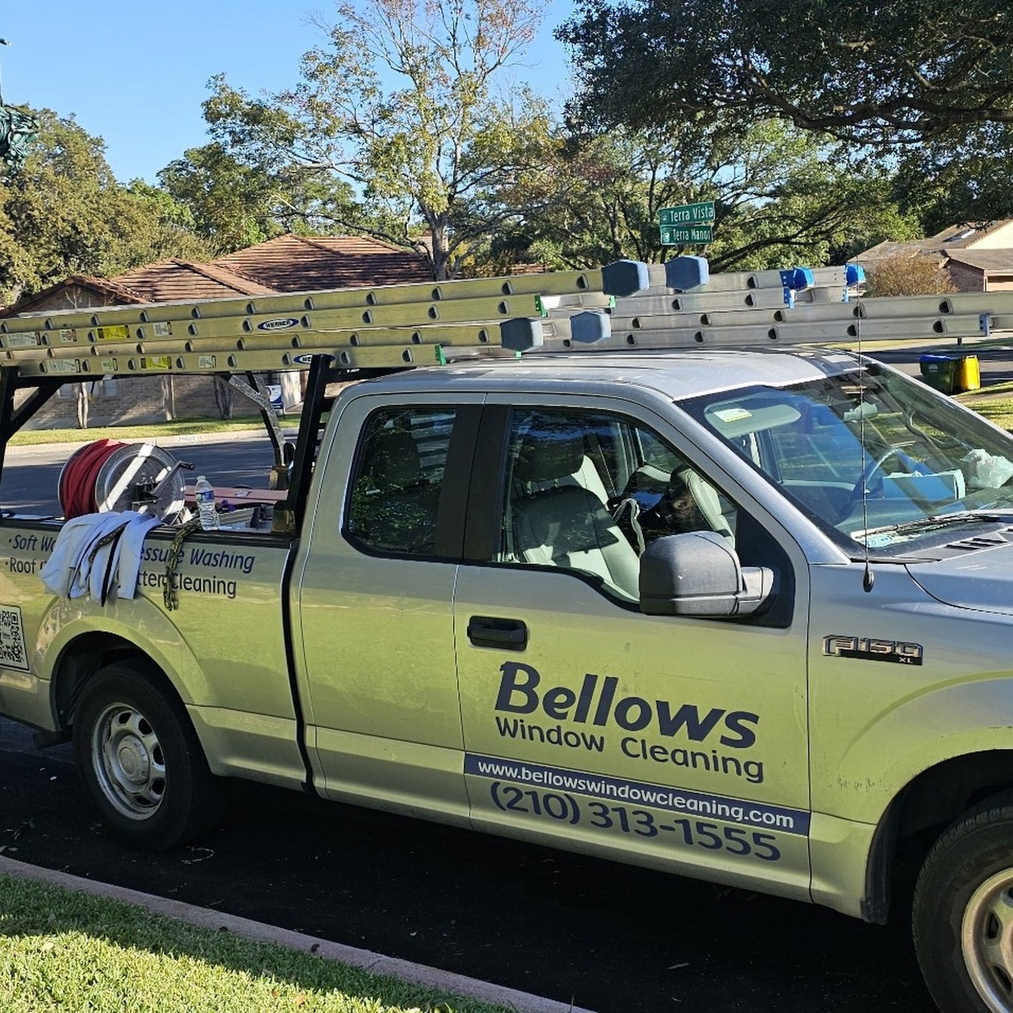 Bellows Window Cleaning 7126 Eckhert Rd Suite 10, San Antonio Texas 78238