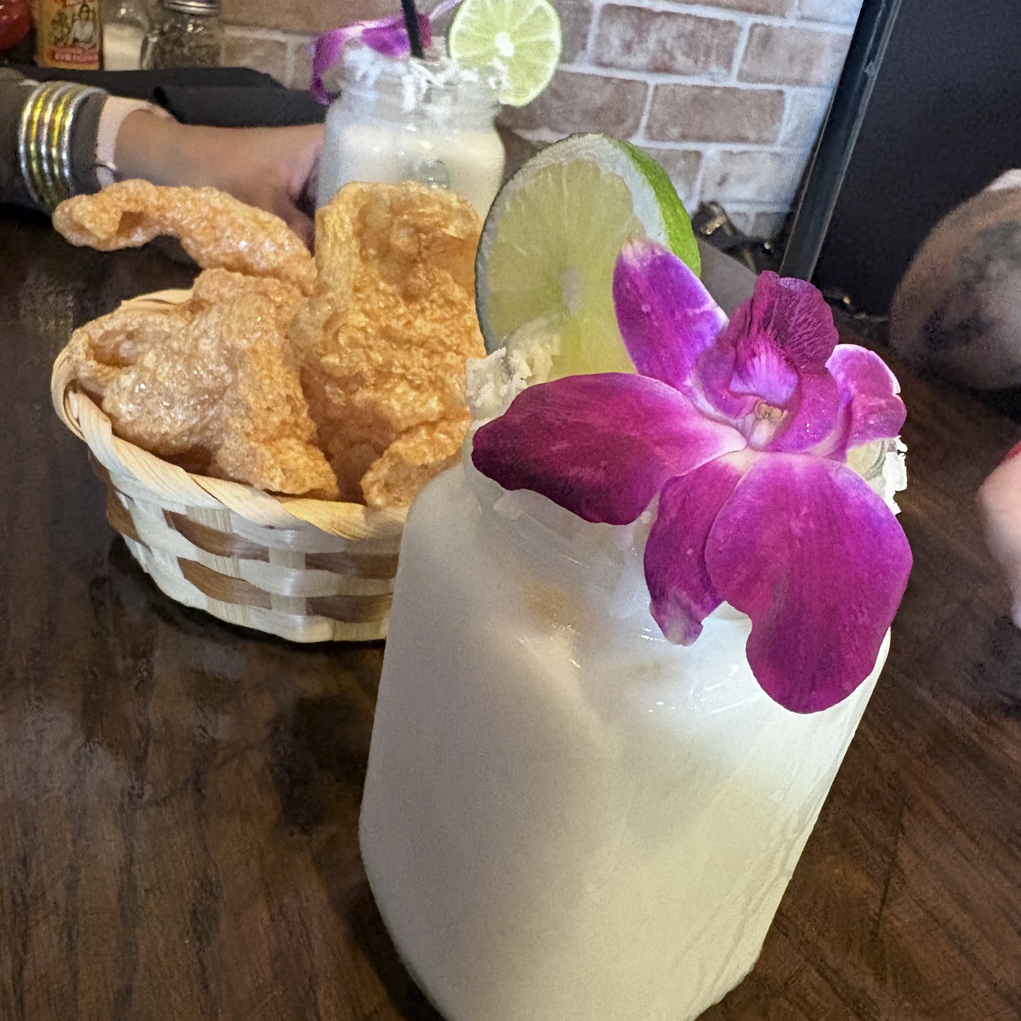 Bocados Burger & Grill Spring