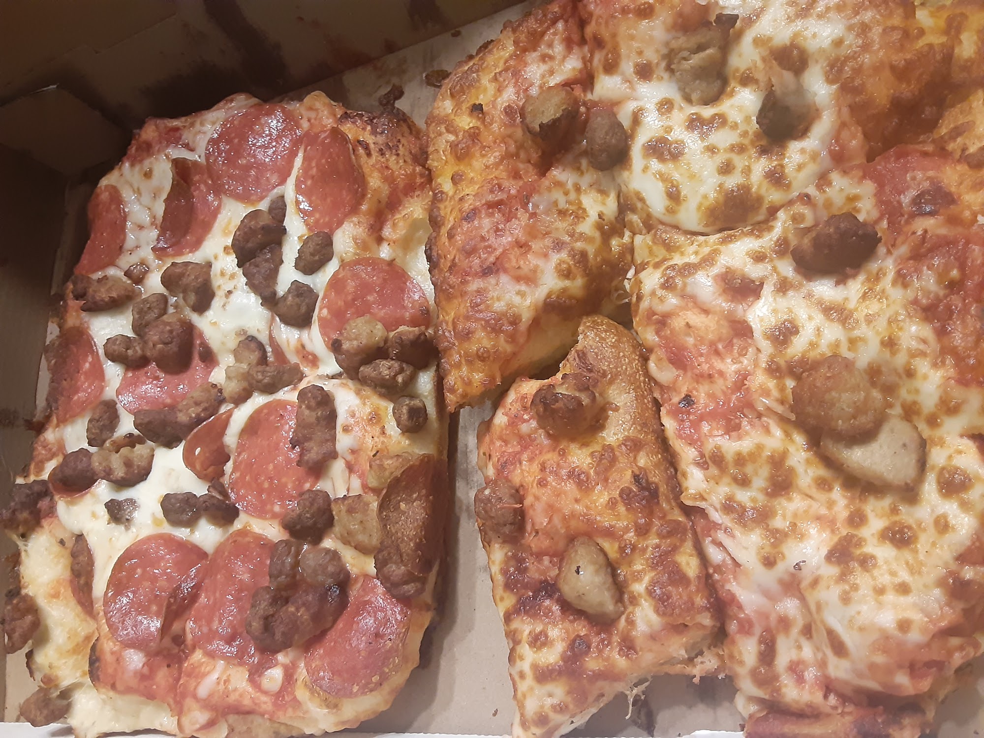 Little Caesars Pizza