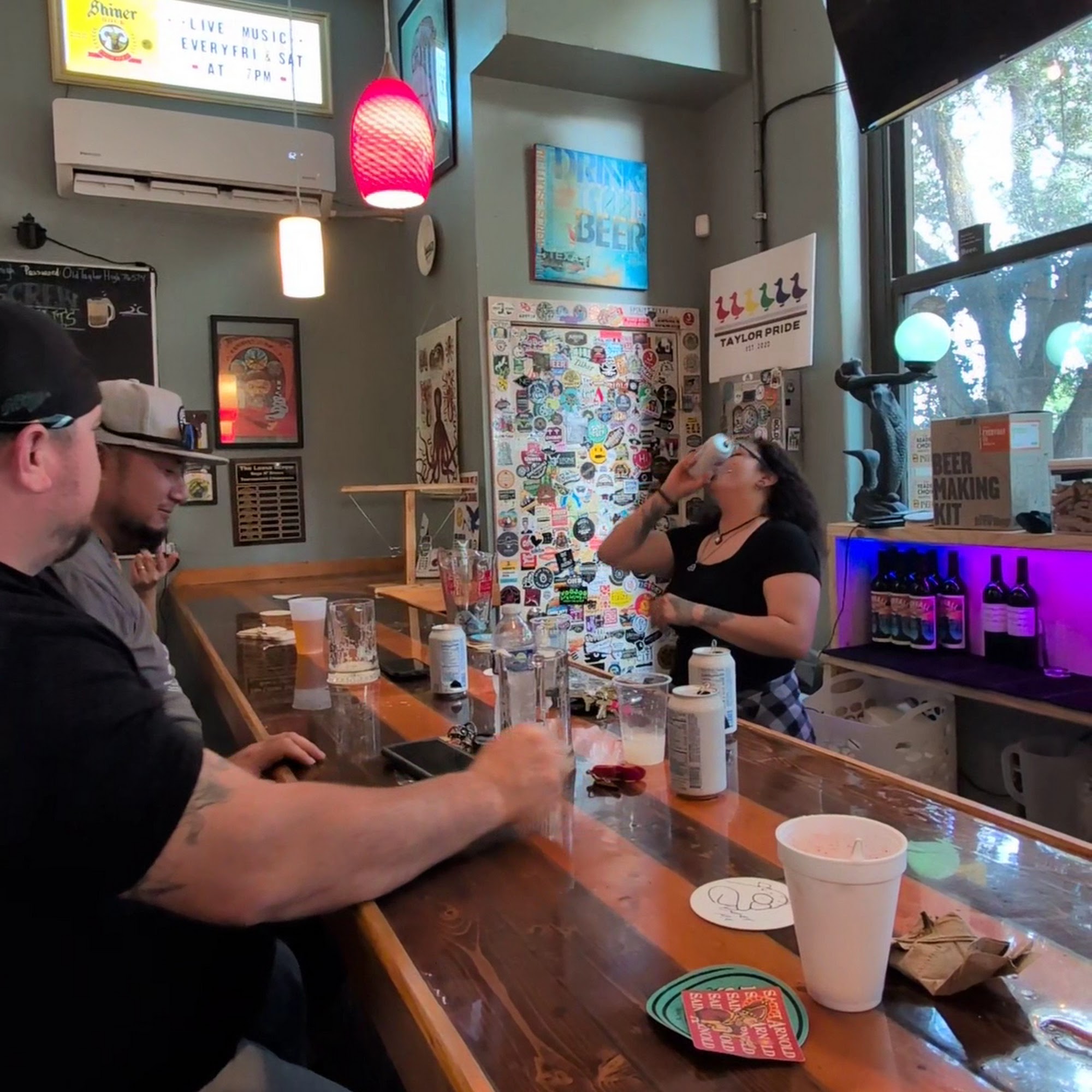 The Loose Screw Craft Beer House & Garden Taylor