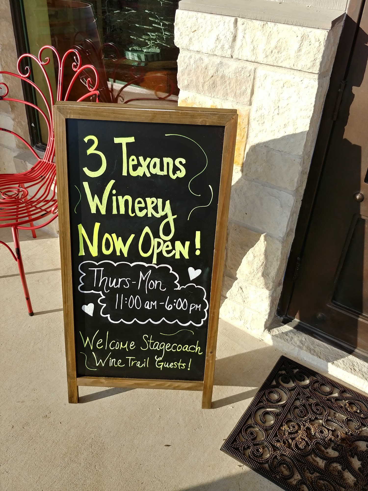 3 Texans Winery and Vineyard Temple