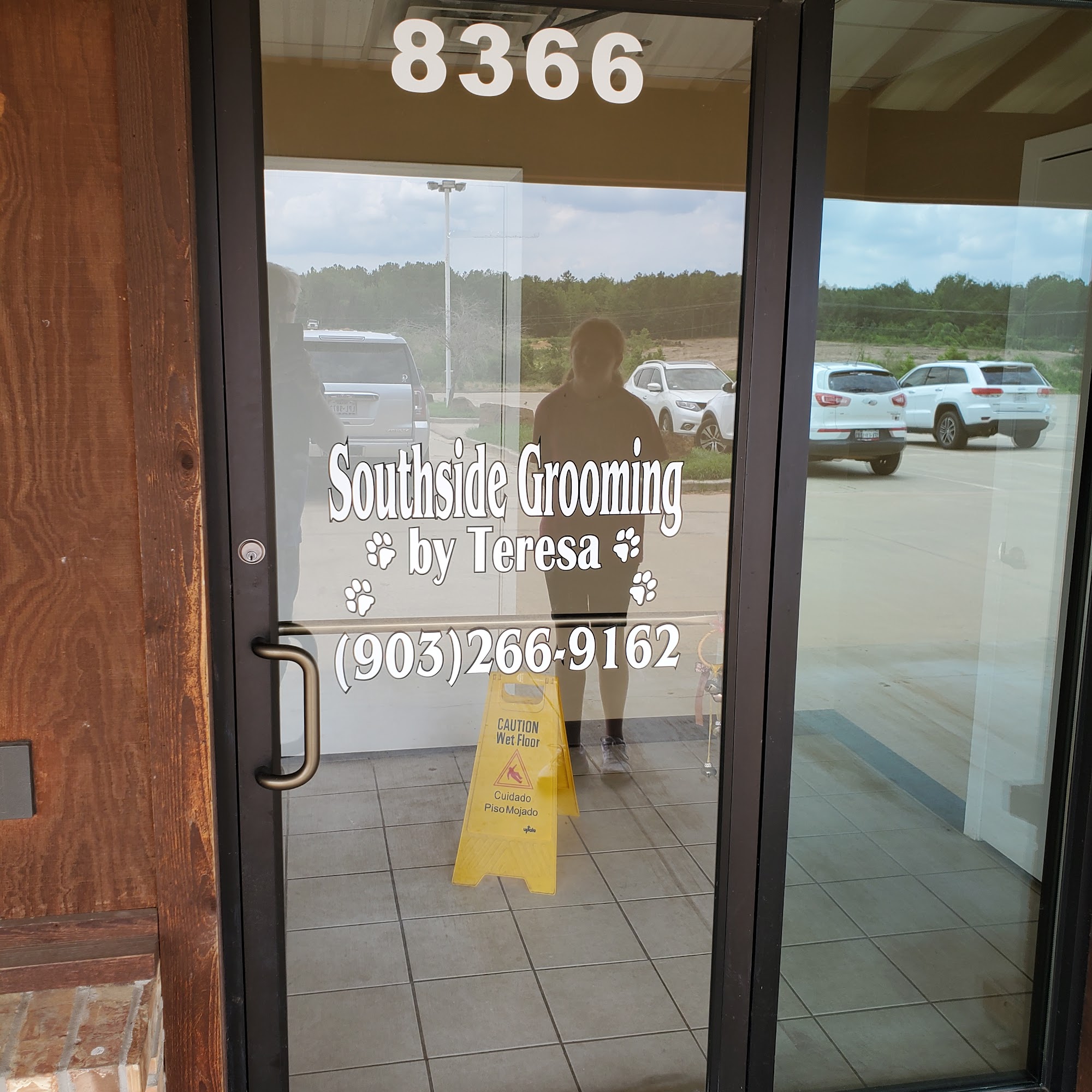 Southside Grooming by Teresa Tyler