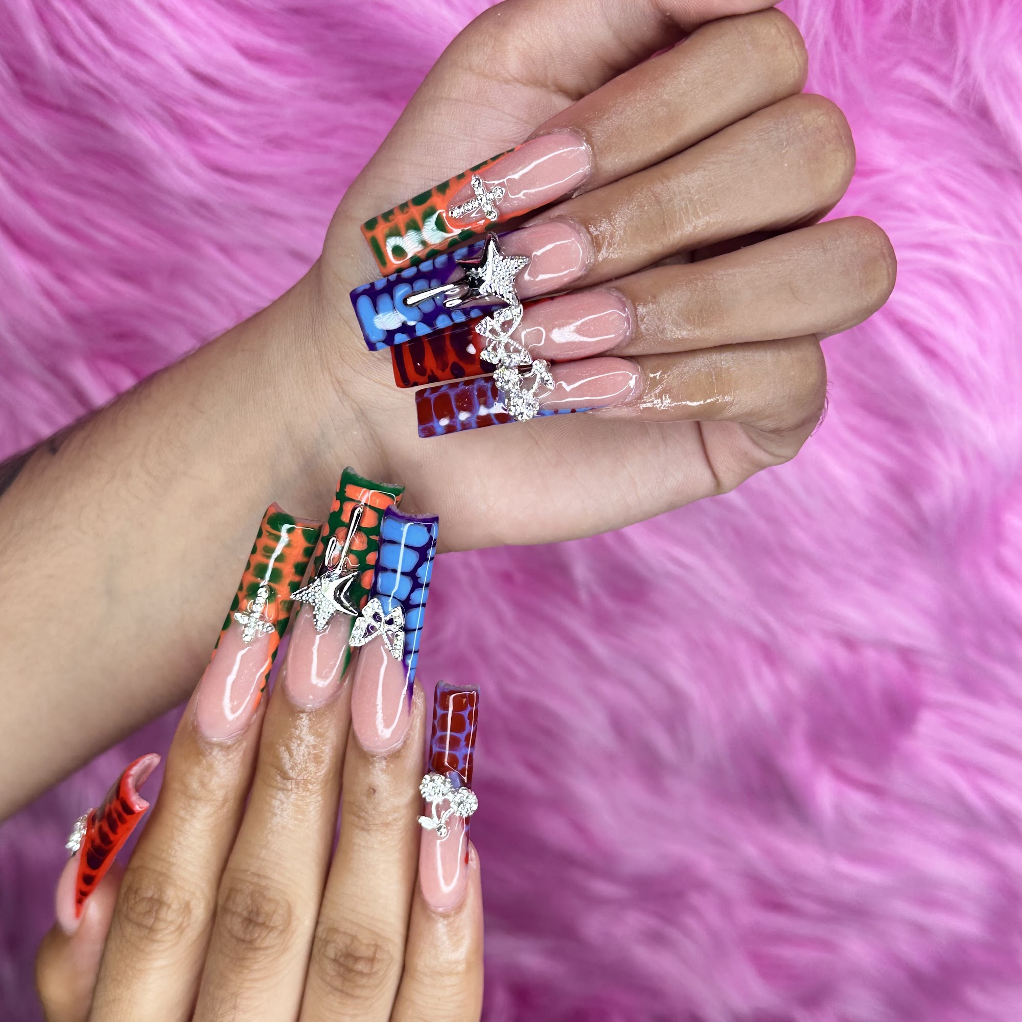 Grabbers by Meek Nails & Spa 2106 W Gentry Pkwy, Tyler Texas 75702