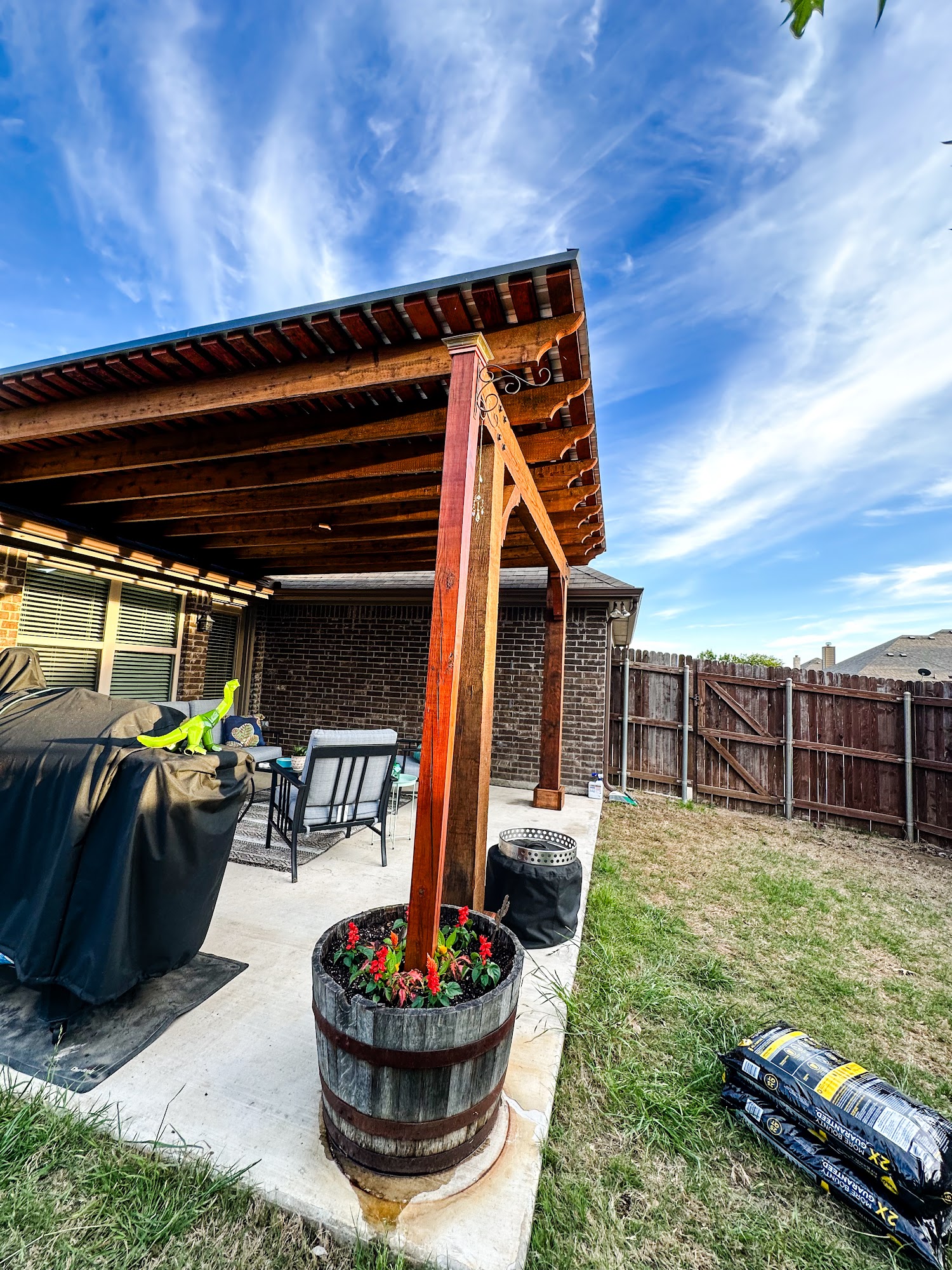 Custom Fence & Pergola LLC 105 Lone Elm Rd, Waxahachie, TX 75167