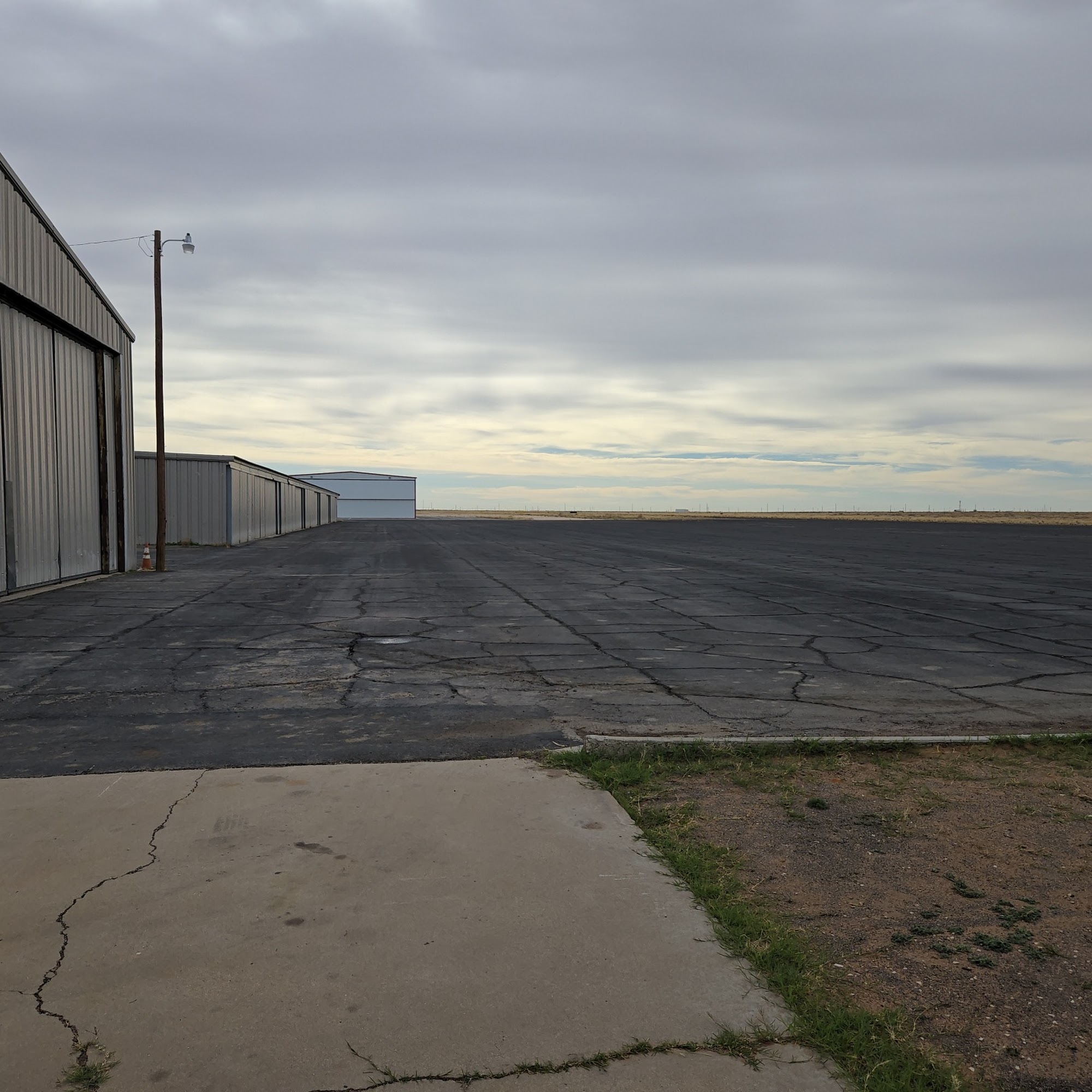Winkler County Airport-Ink Wink
