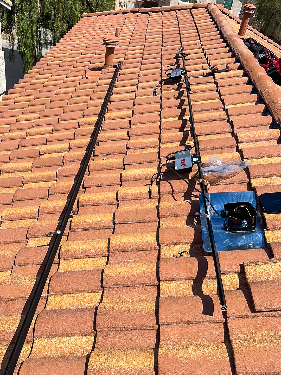 Tephra Solar & Roofing