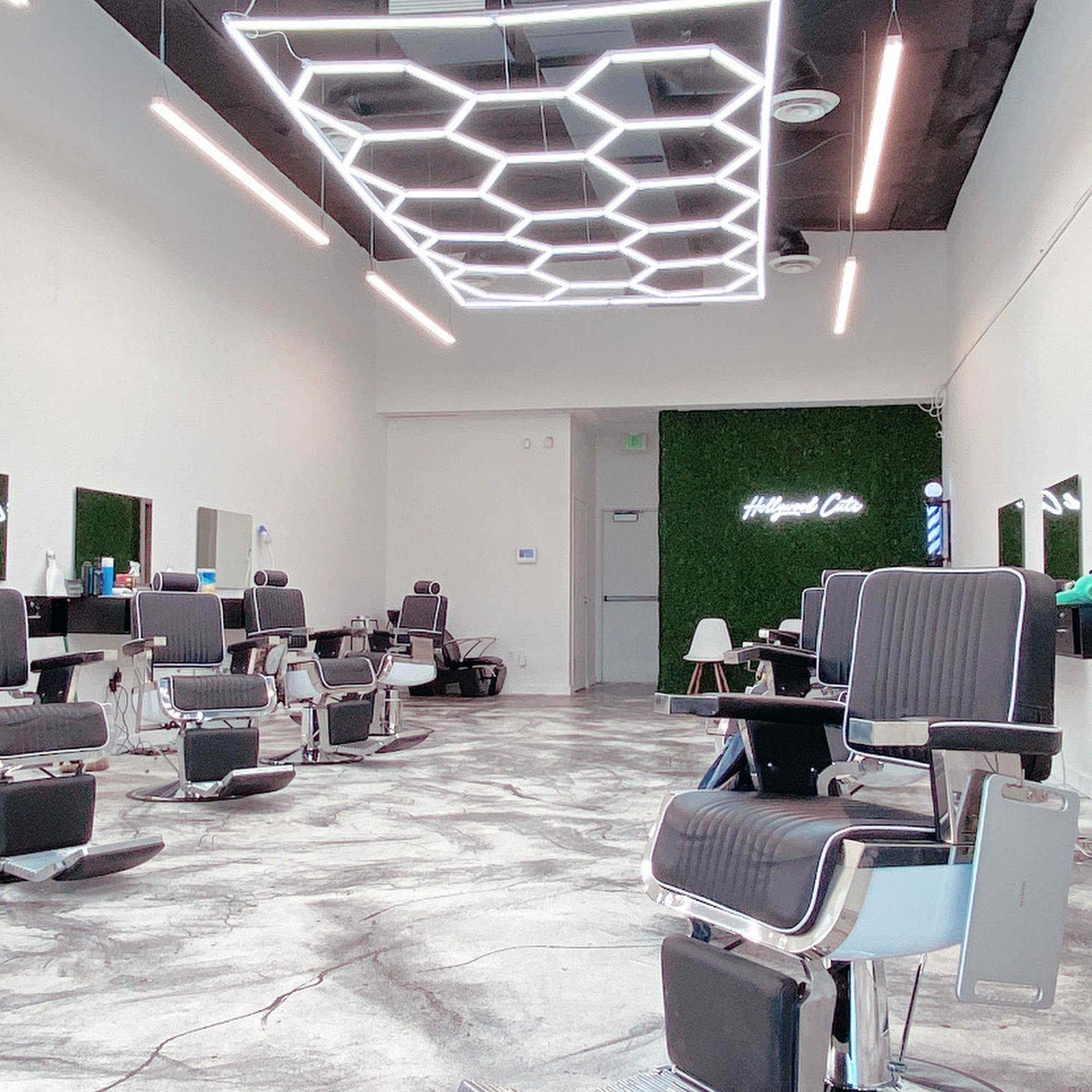 Hollywood Cuts Barbershop 1259 E Draper Pkwy, Draper Utah 84020