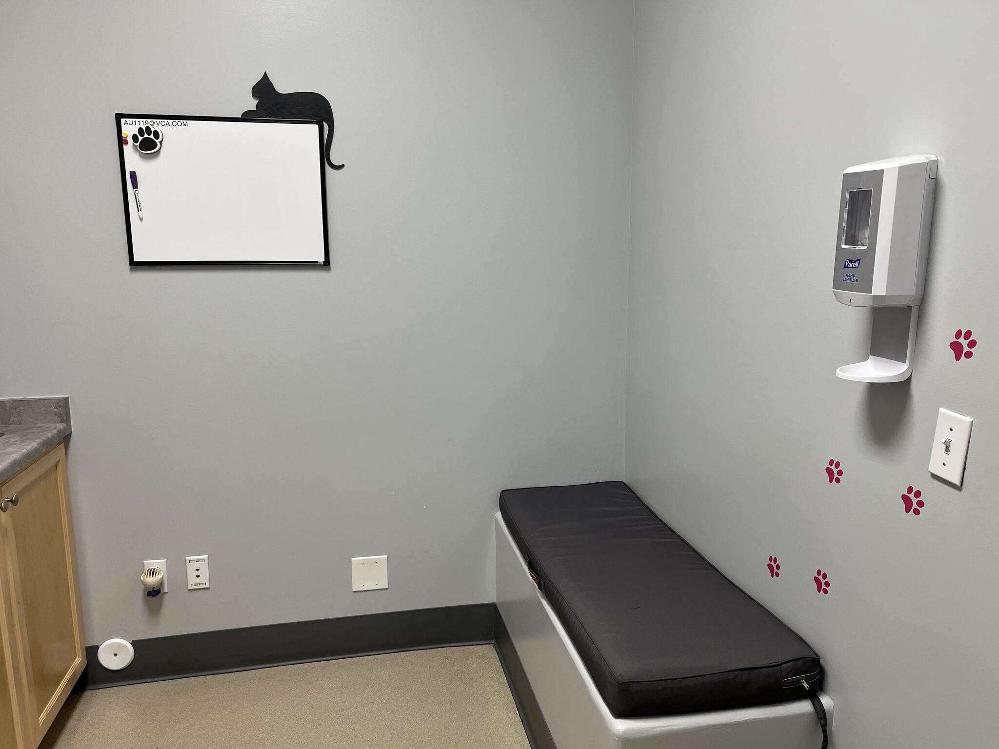 VCA Oquirrh Hills Animal Hospital Herriman