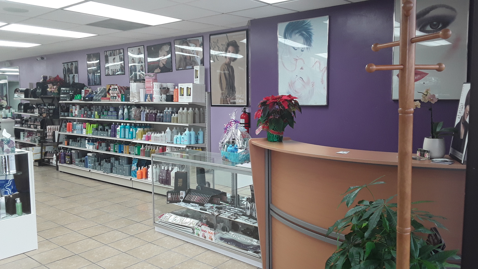 Black & White Beauty Supply & Salon