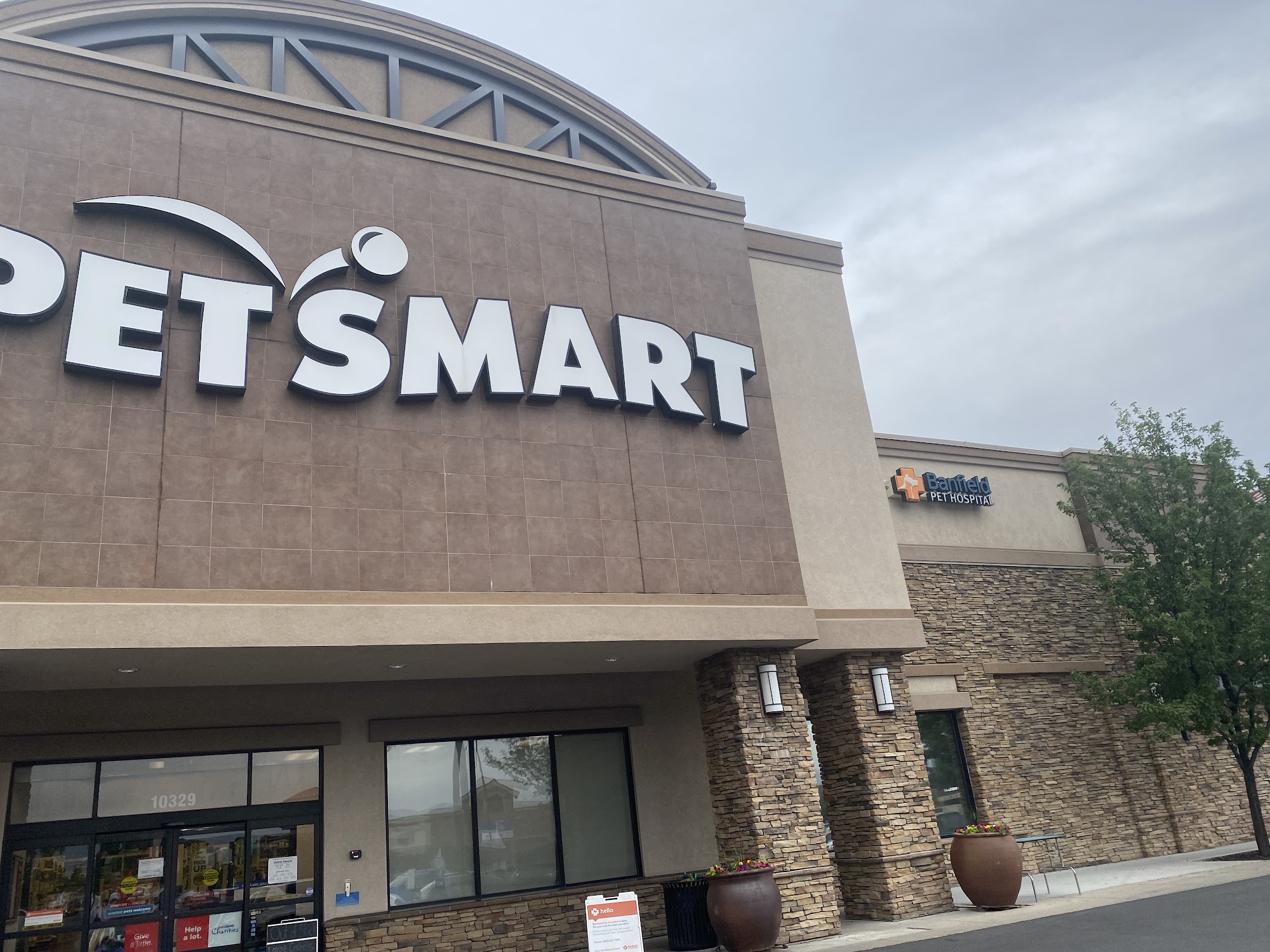 Banfield Pet Hospital Sandy