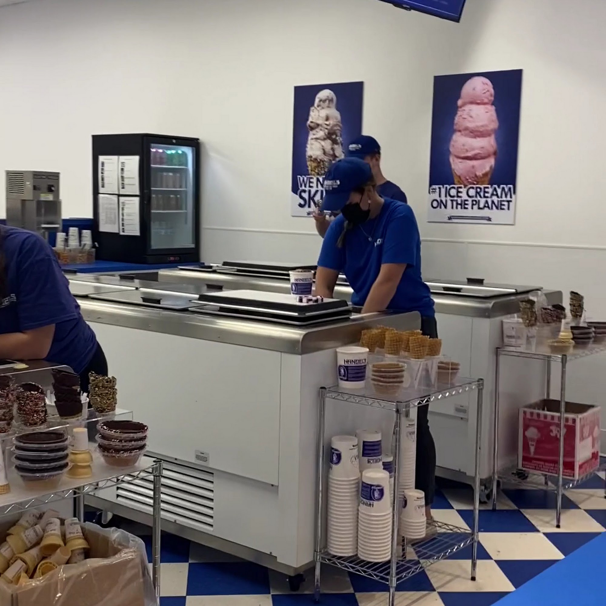 Handel's Homemade Ice Cream Sandy