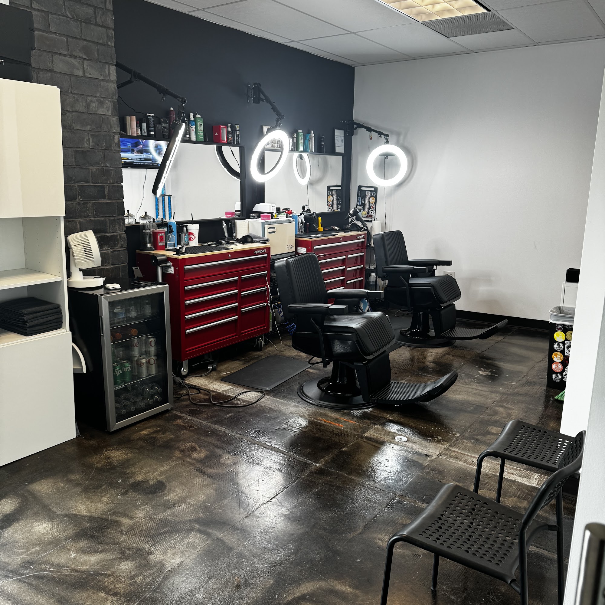 Timeless Barbershop 10691 S State St Suite 126, Sandy Utah 84070