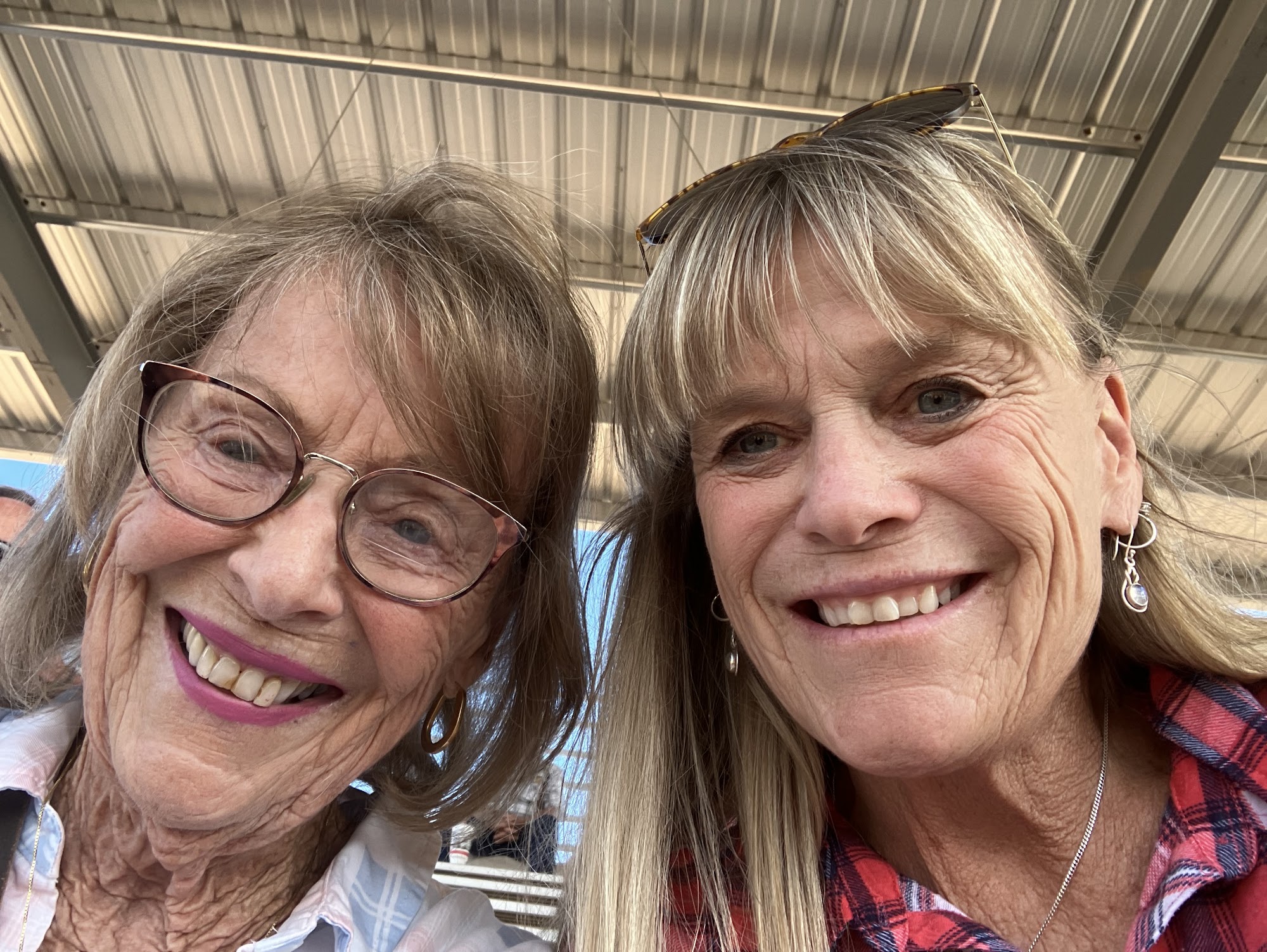 Dr. Jonathan D Miles DDS