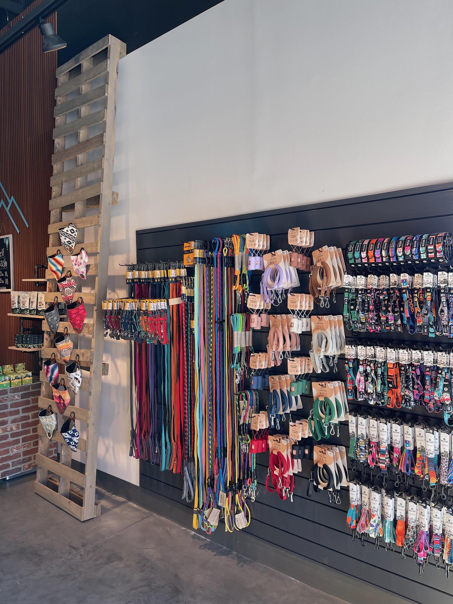 Pet Spawt Dog Wash & Natural Pet Food South Jordan