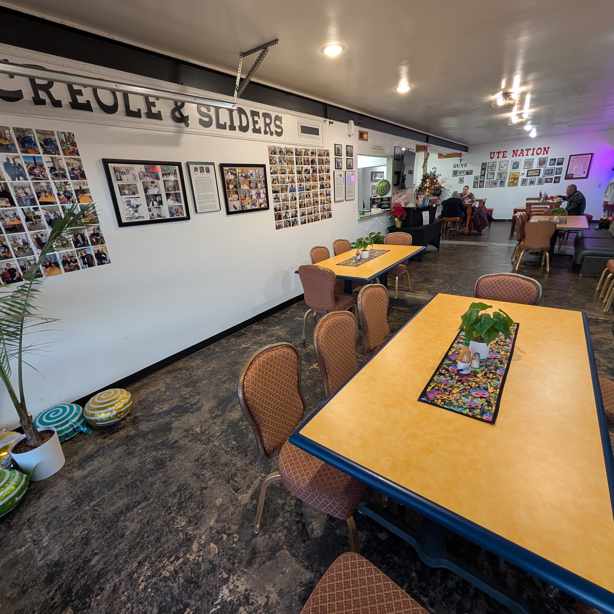 Creole & Sliders Cafe South Salt Lake