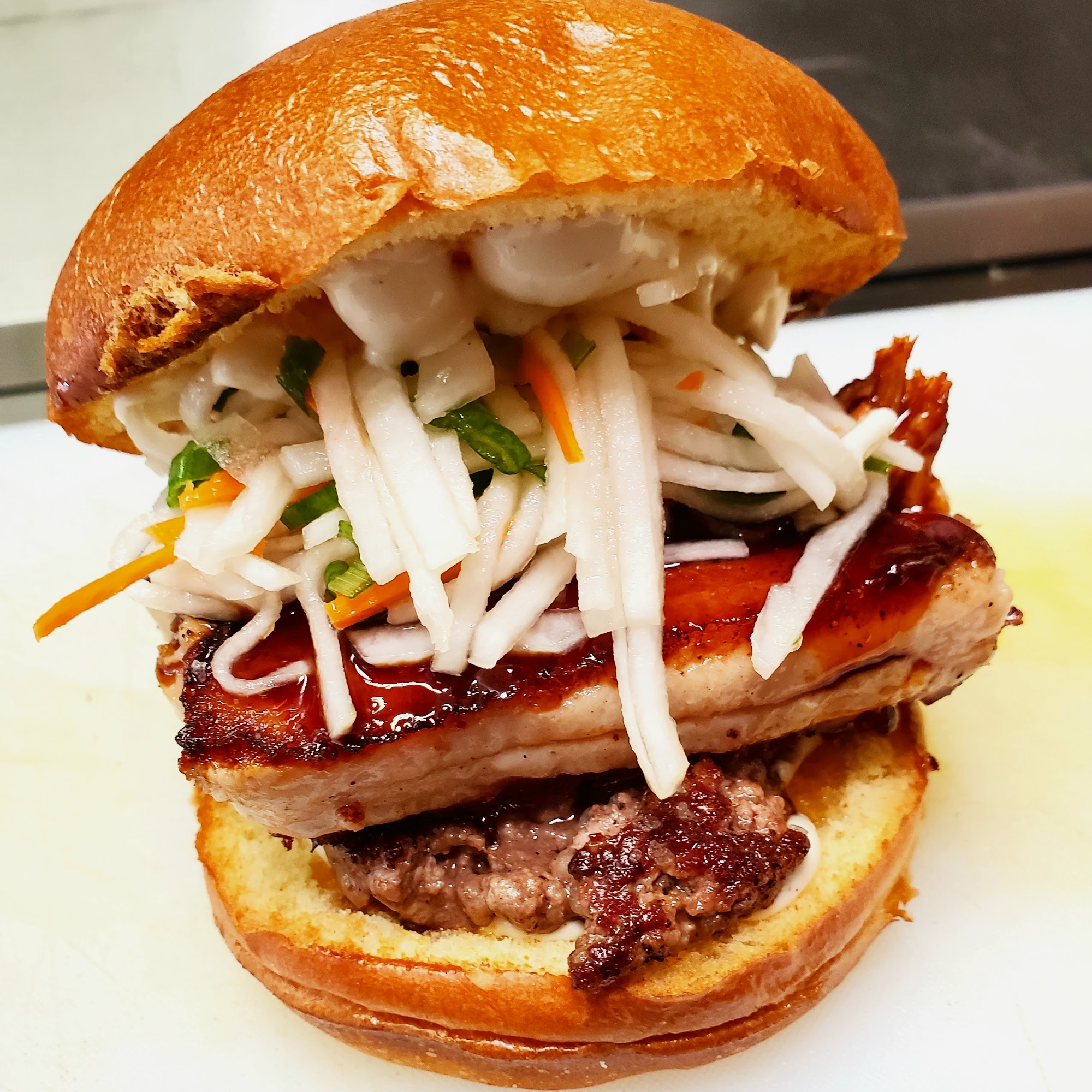 Capitol Burger Torrey