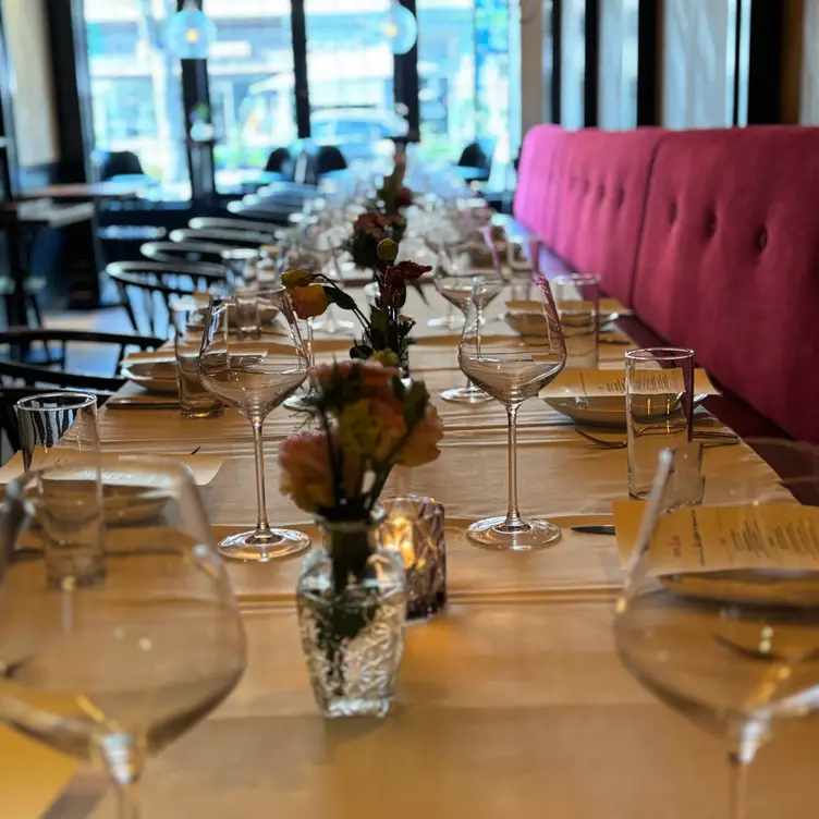 Photo credit: opentable