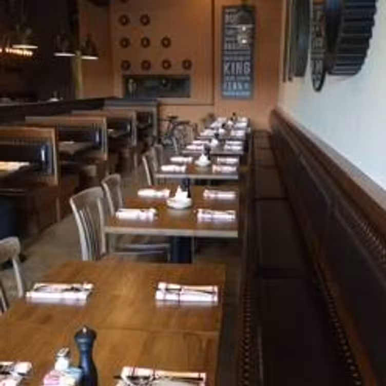 Photo credit: opentable