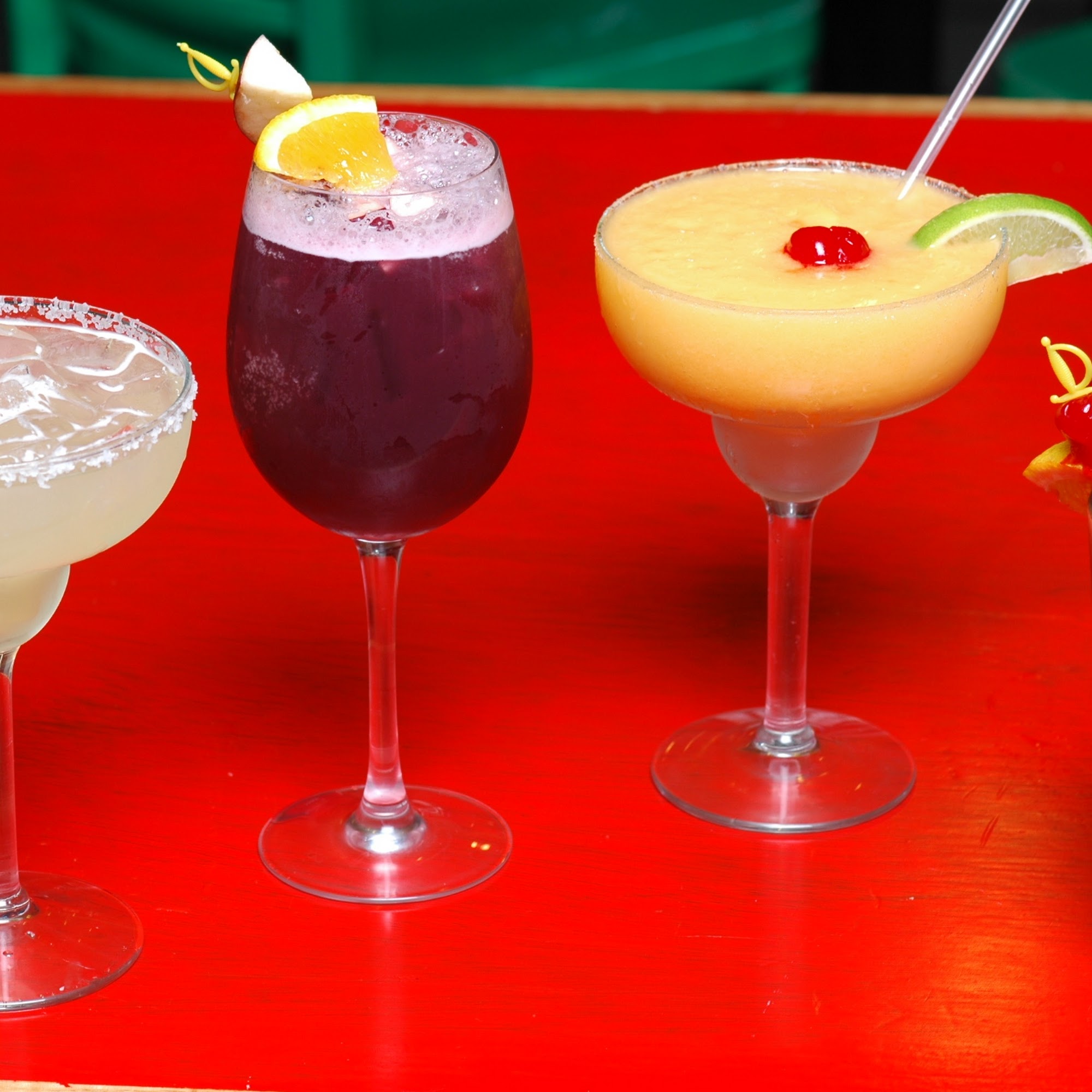 Dos Amigos Alexandria