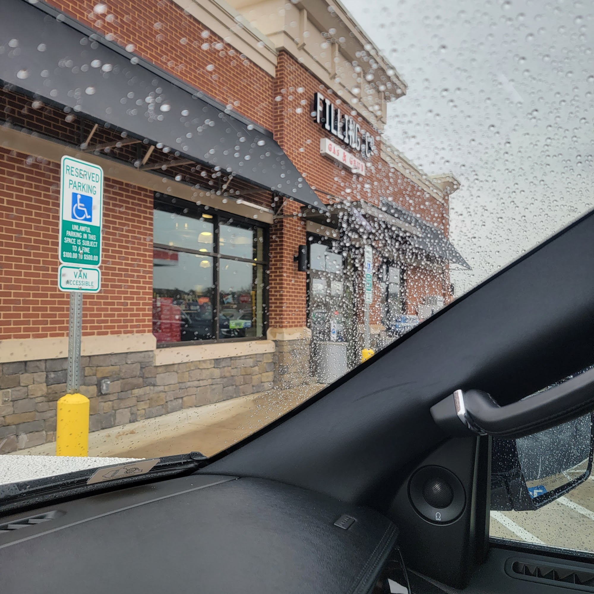 Filling Co. Gas & Grub Ashburn