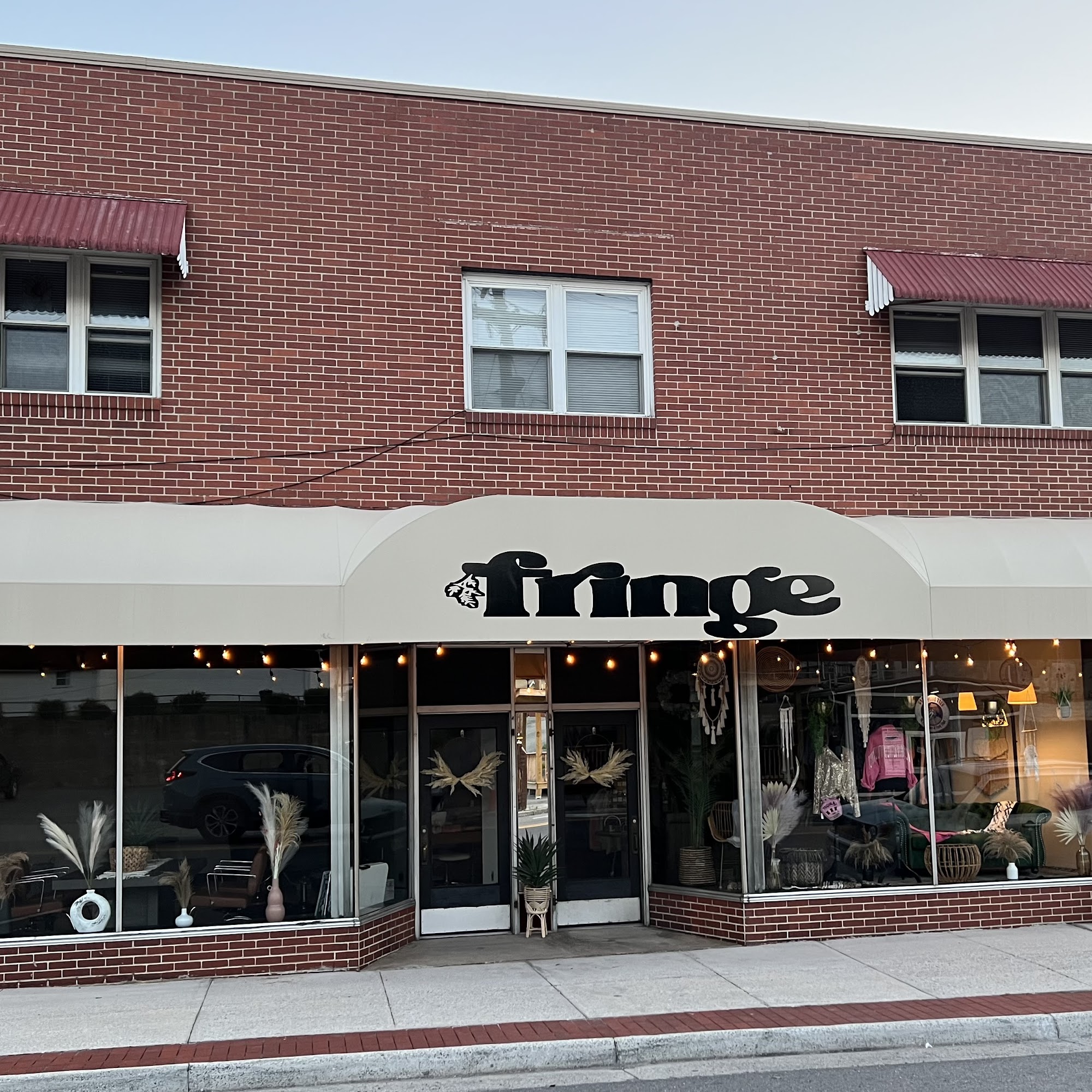 Fringe 11 E 5th St S, Big Stone Gap Virginia 24219