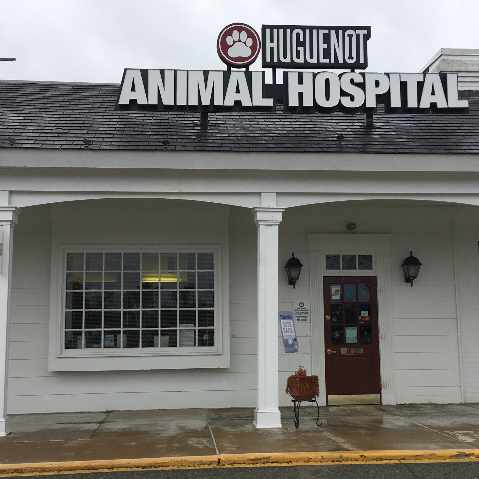 Huguenot Animal Hospital Bon Air