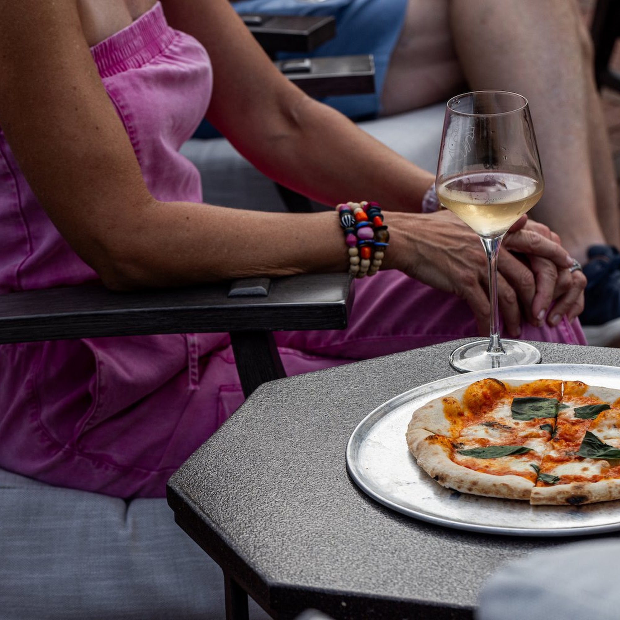 The Tasting Room at Nicewonder Vineyards Bristol