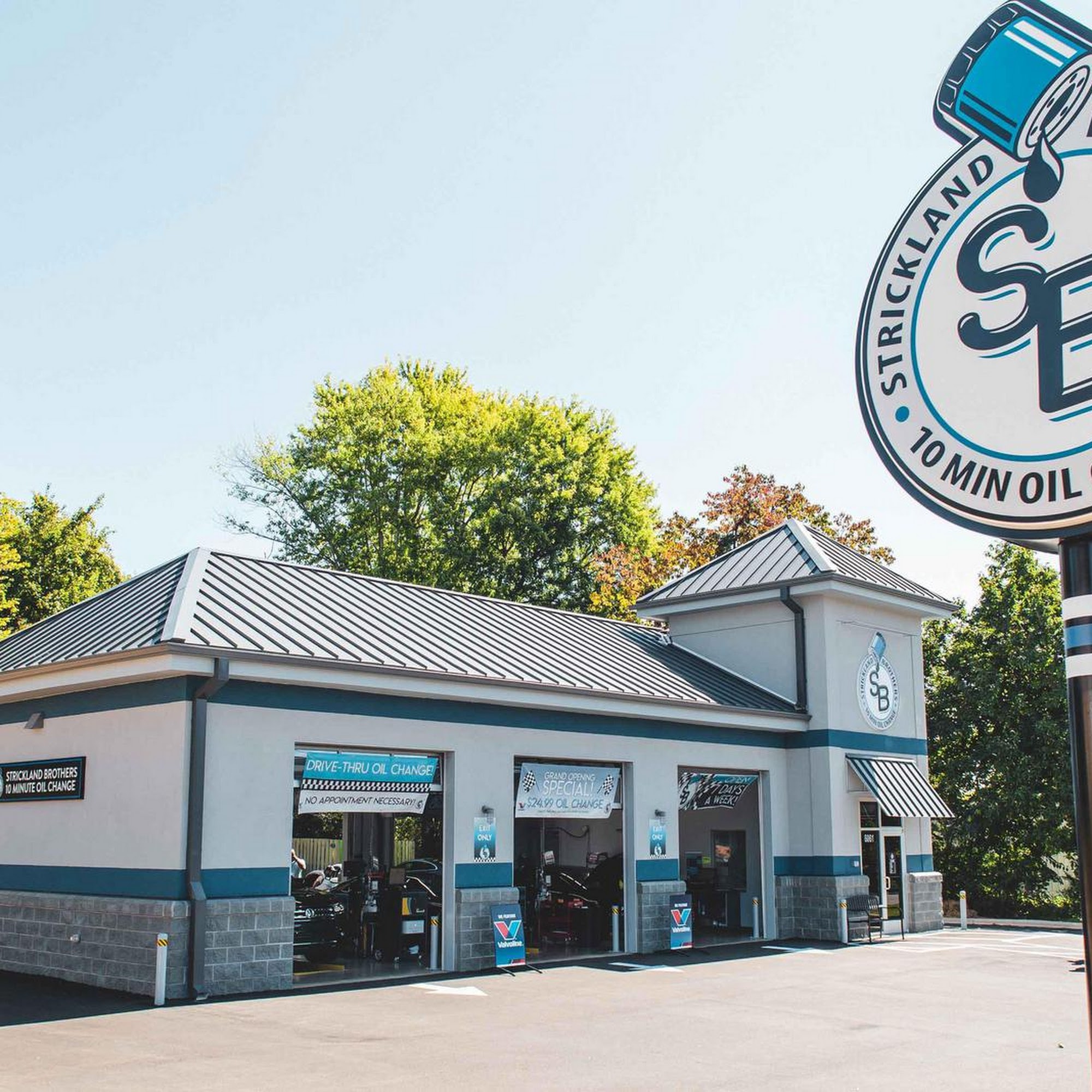 Strickland Brothers 10 Minute Oil Change Chester