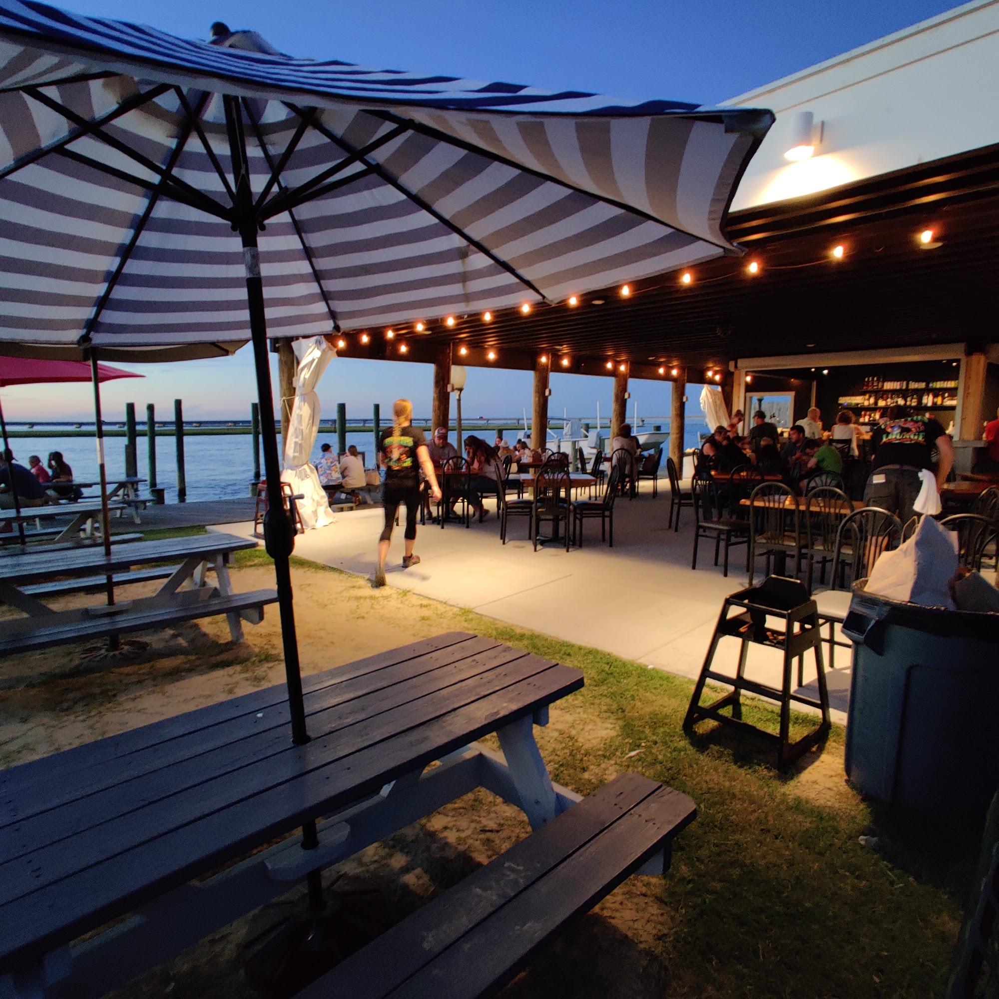 Don's Seafood Market & Restaurant Chincoteague