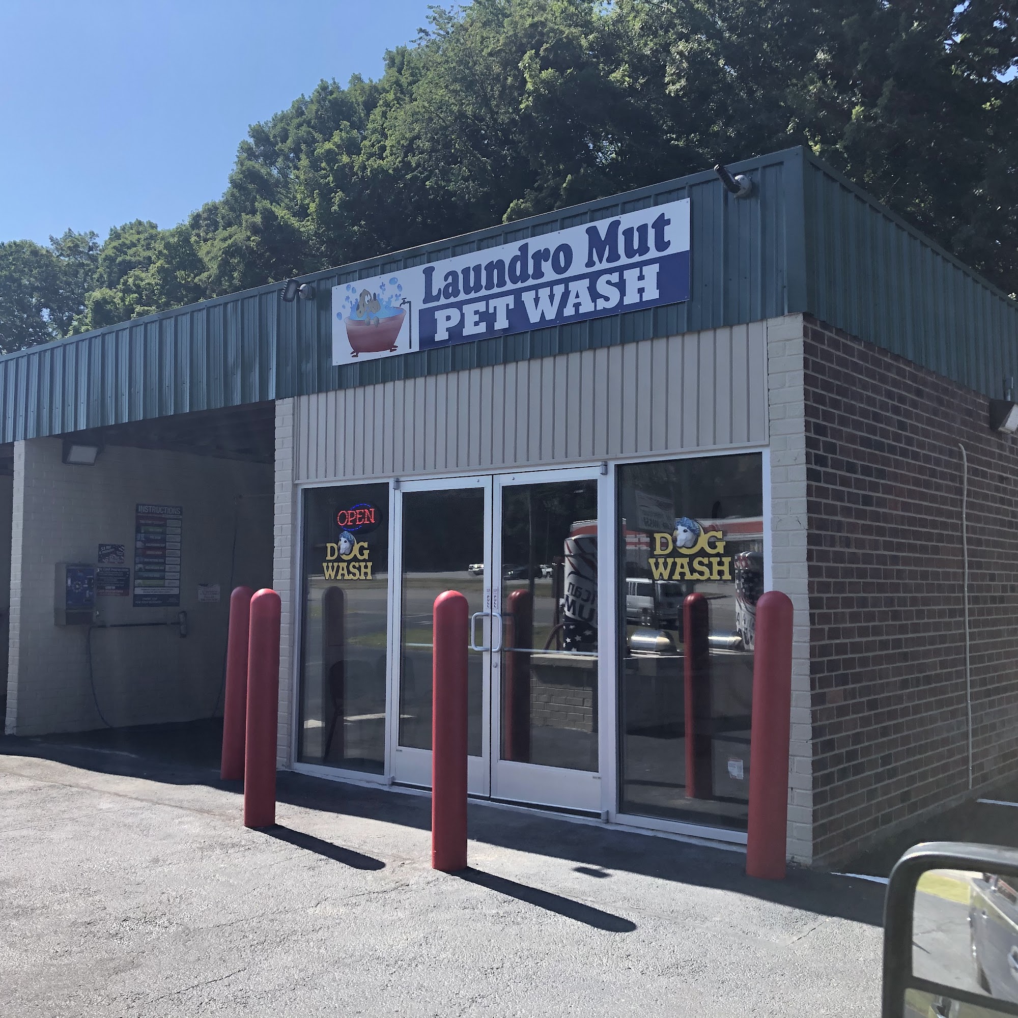 Laundro Mut Pet Wash Christiansburg