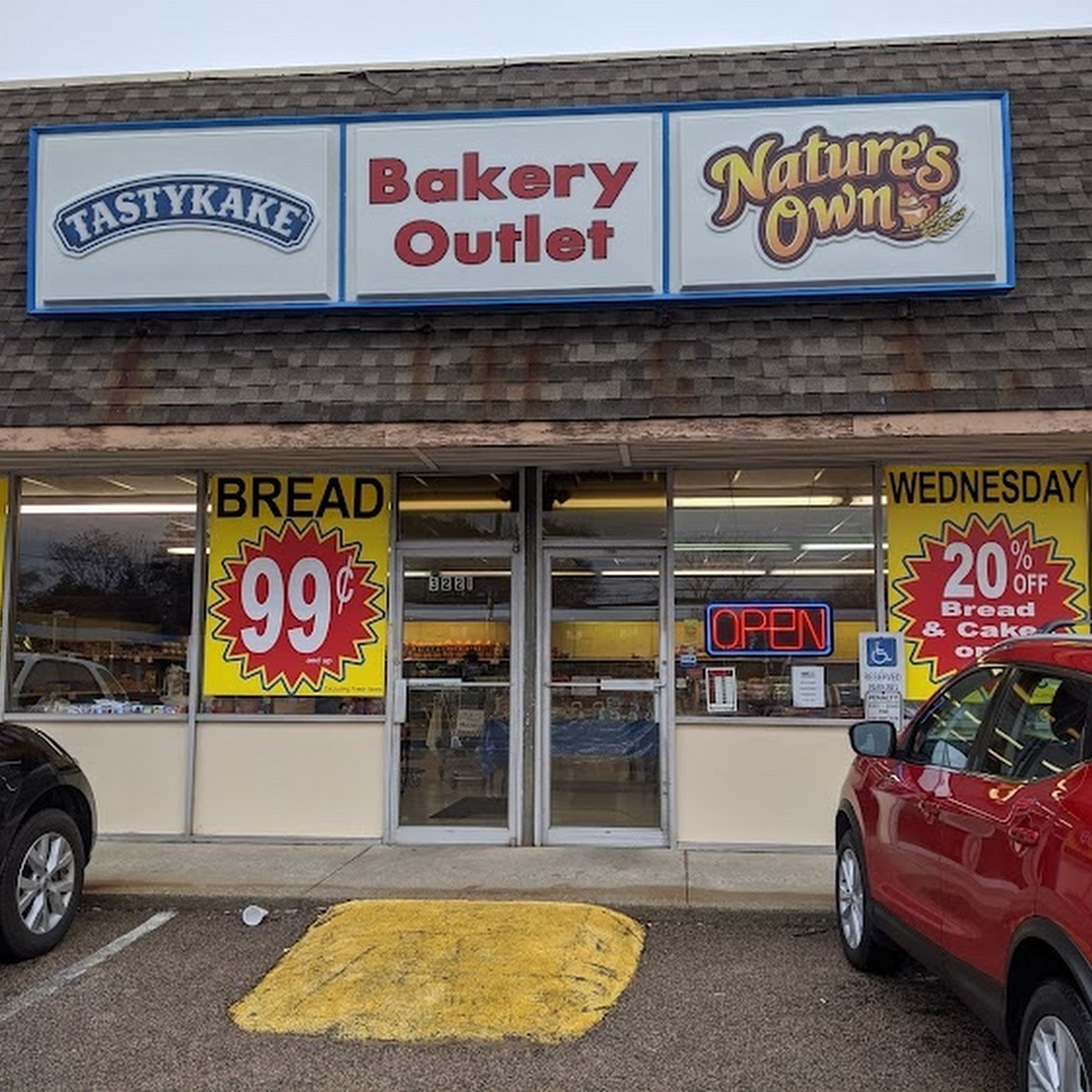 Nature's Own Bakery Outlet 3221 Boulevard, Colonial Heights