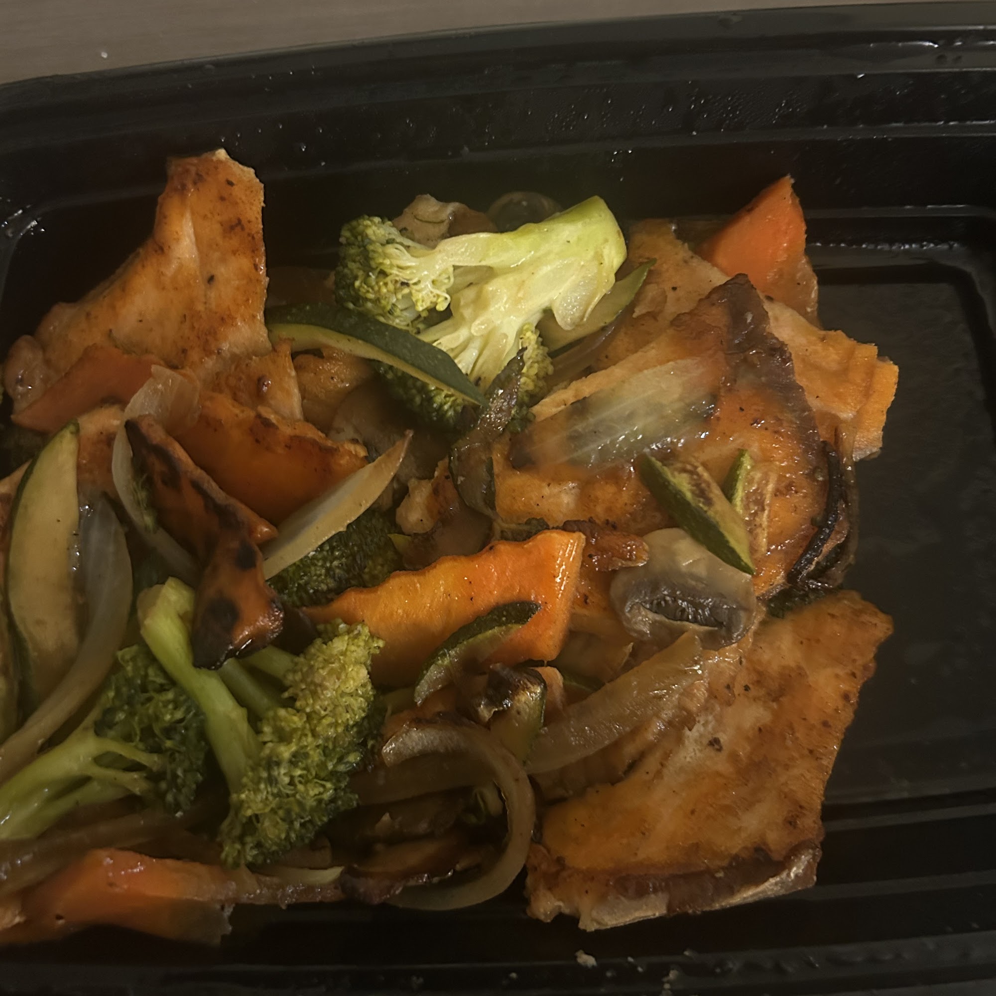 Yummy Bowl Mongolian Stir-Fry & Sushi Colonial Heights