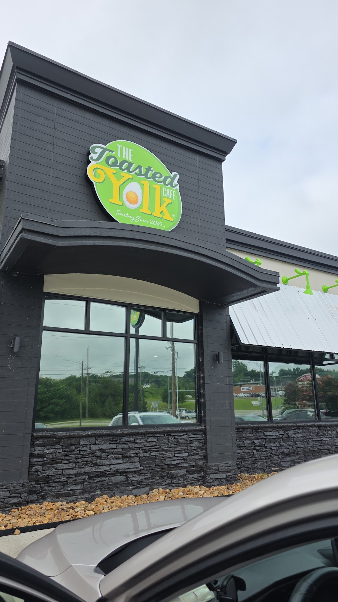 The Toasted Yolk Cafe Danville