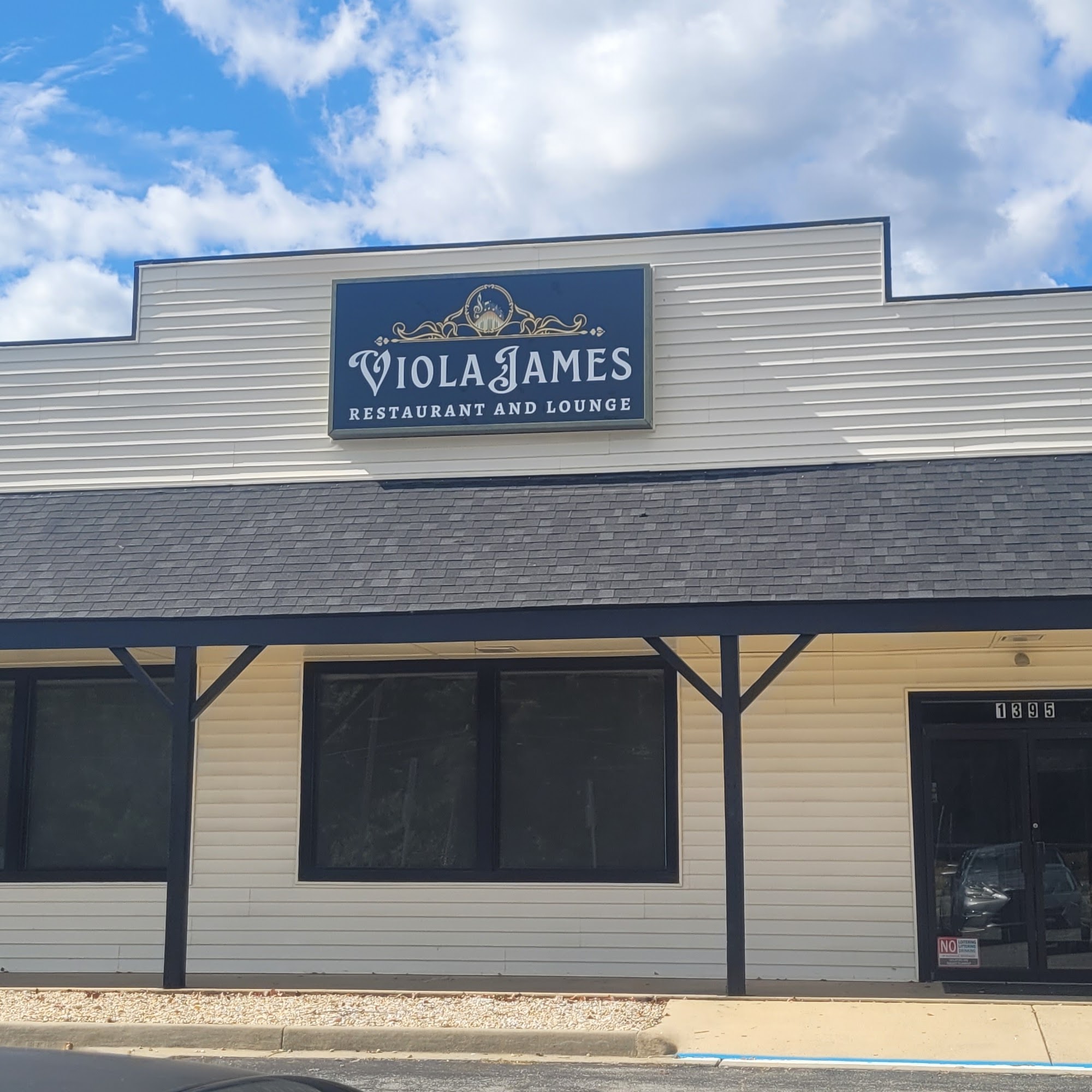 ViolaJames Restaurant and Lounge