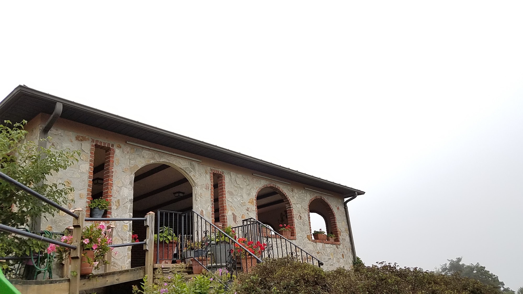 Villa Appalaccia Winery Floyd