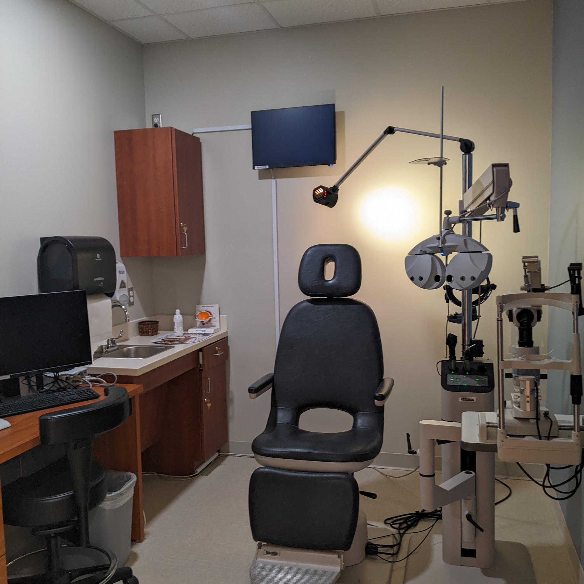 Mary Washington Eye Care Center