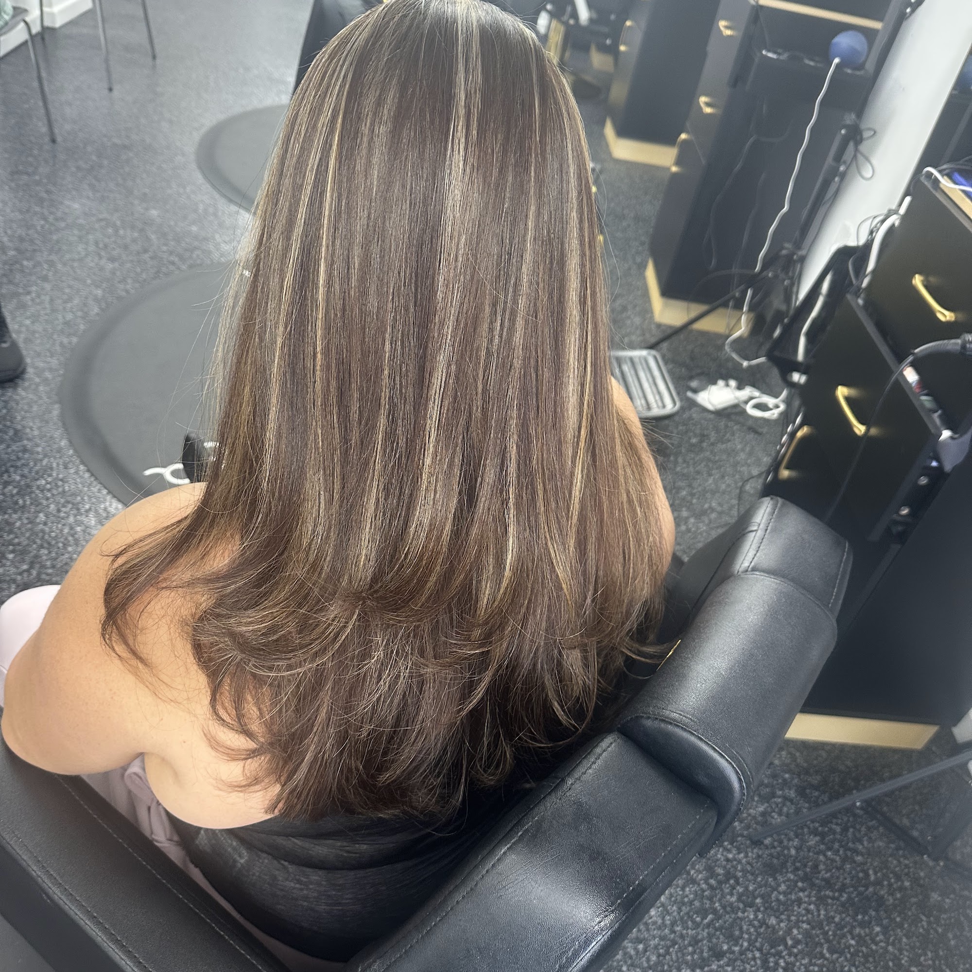 Latin Flow Unisex Beauty salon and barber shop Latin flow unisex beauty salon, 811 Lafayette Blvd, Fredericksburg Virginia 22401