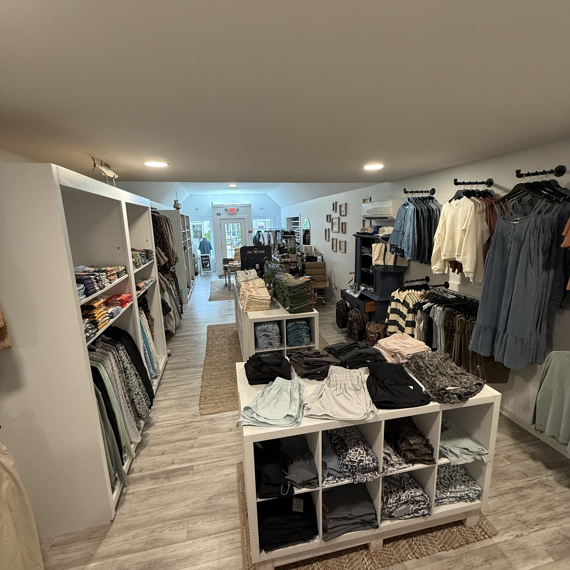 Buoy 22 Apparel Gloucester