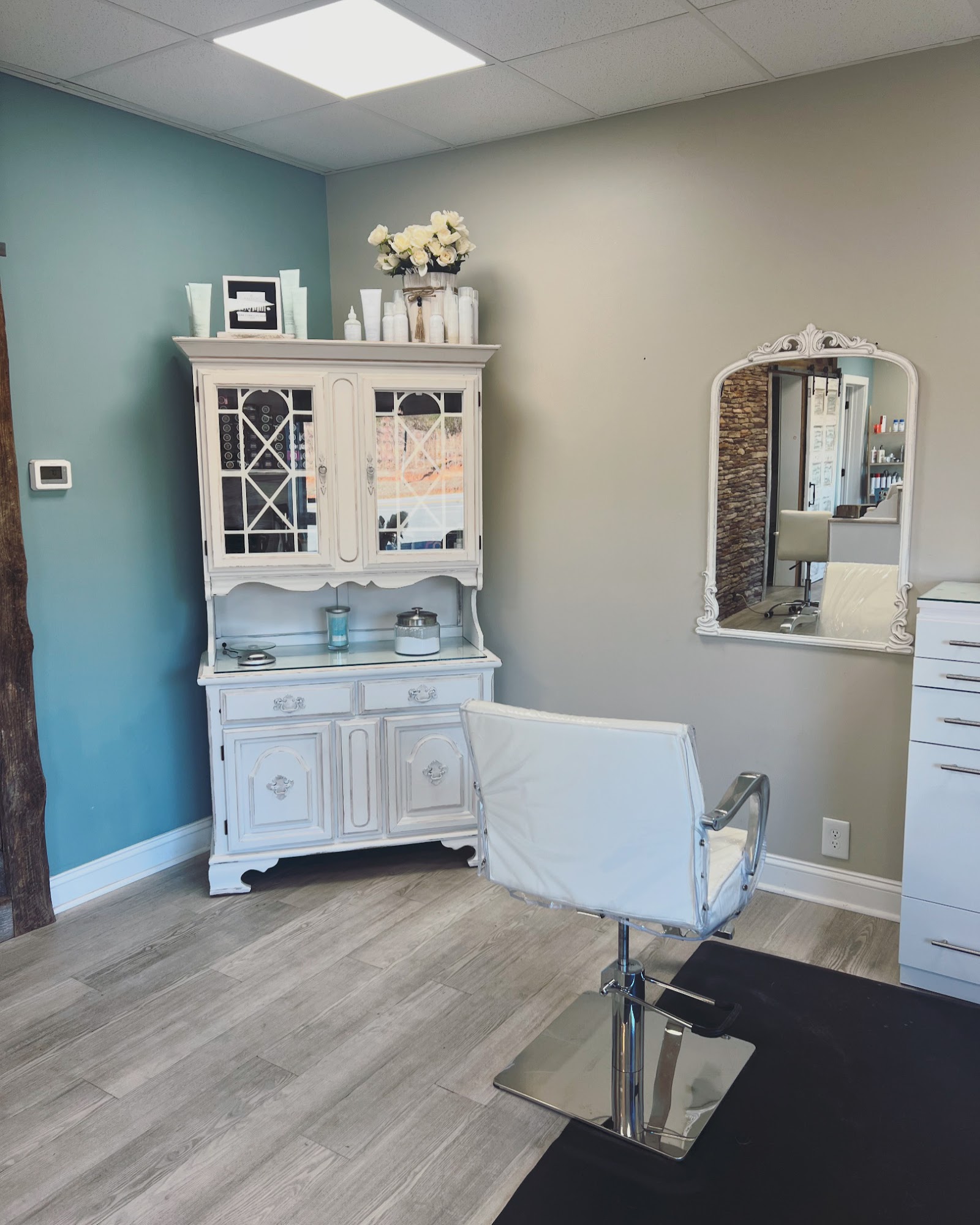 The Grained 'n Texture Hair Salon, inc 9143 Forest Rd, Goode Virginia 24556