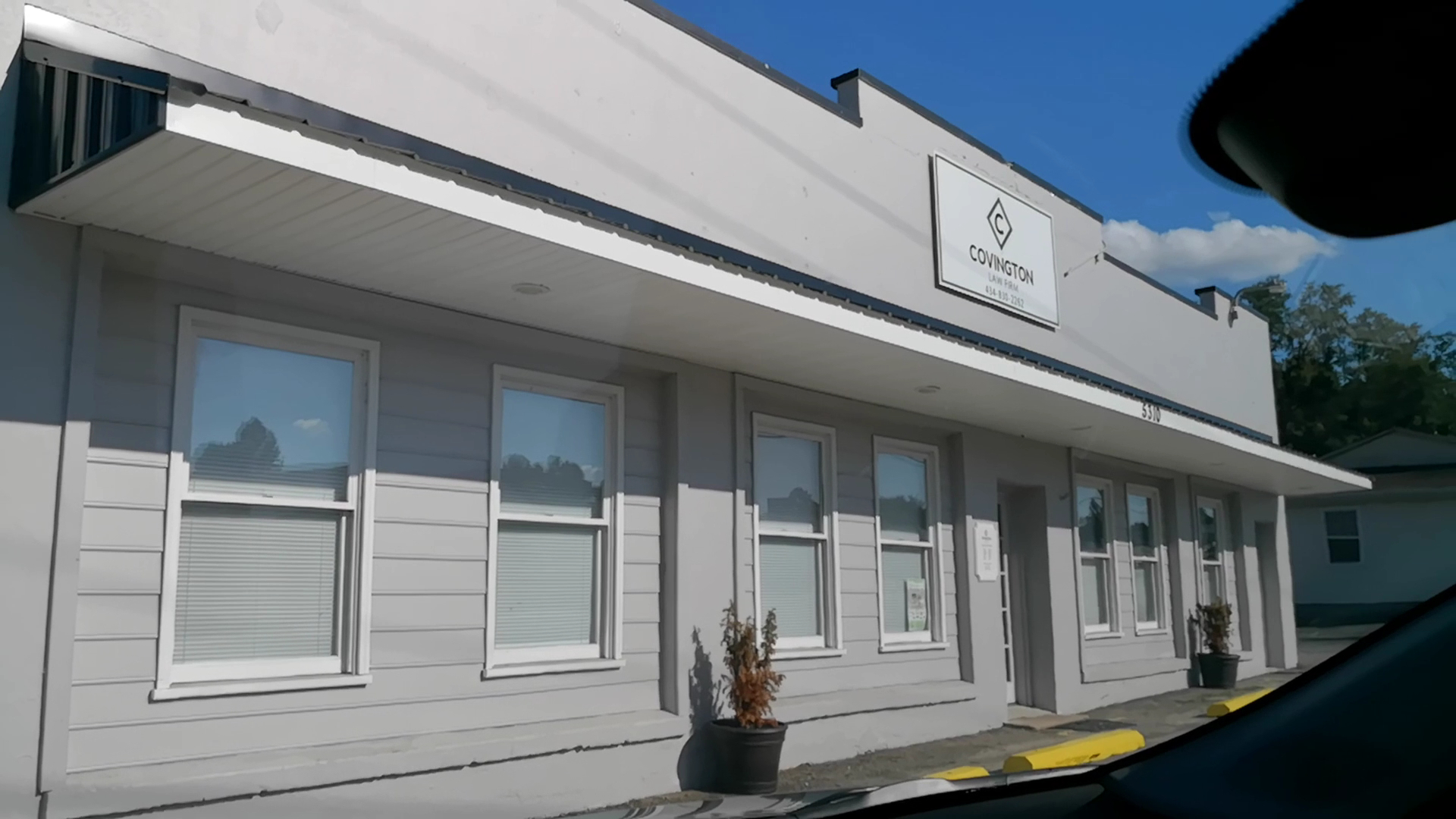 Boo-Tiq & Flowers 4U