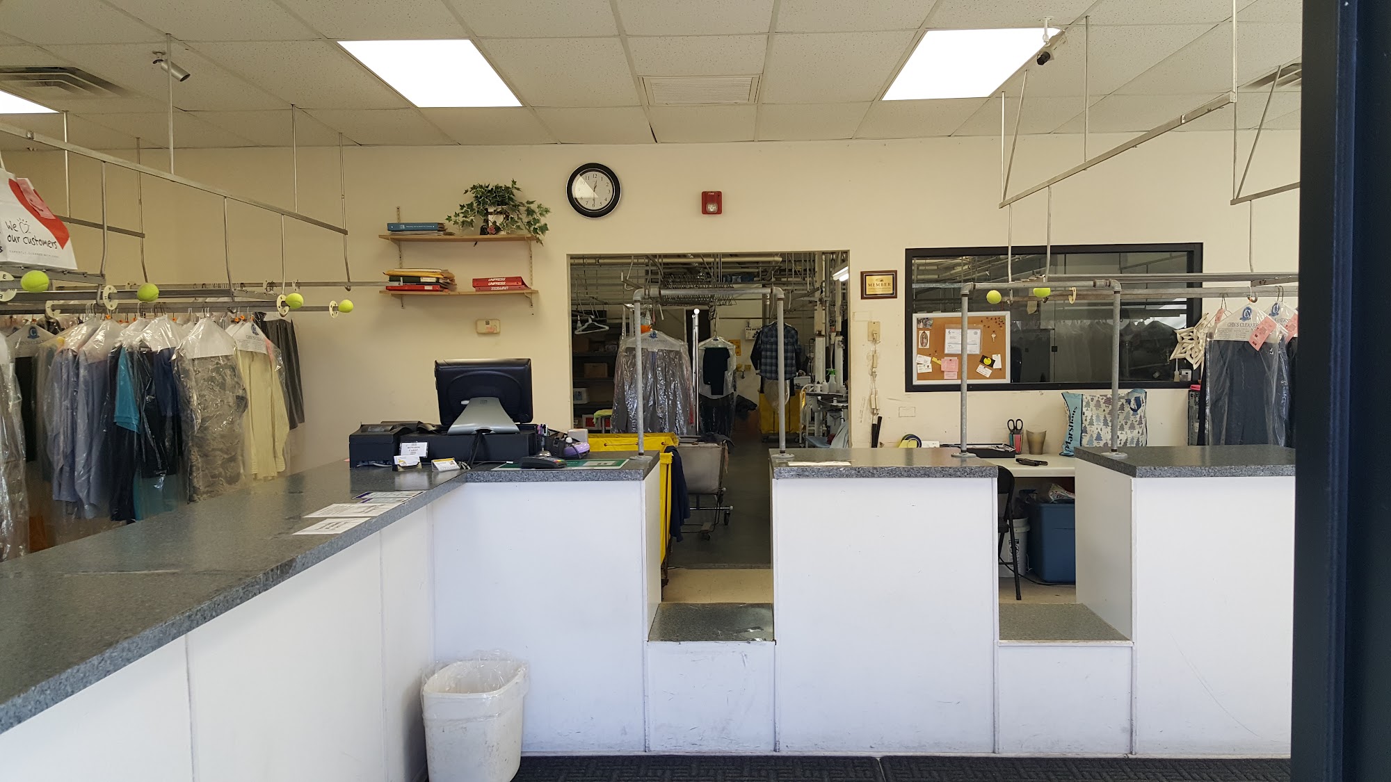 Chin's Cleaners & Tailor Hampton