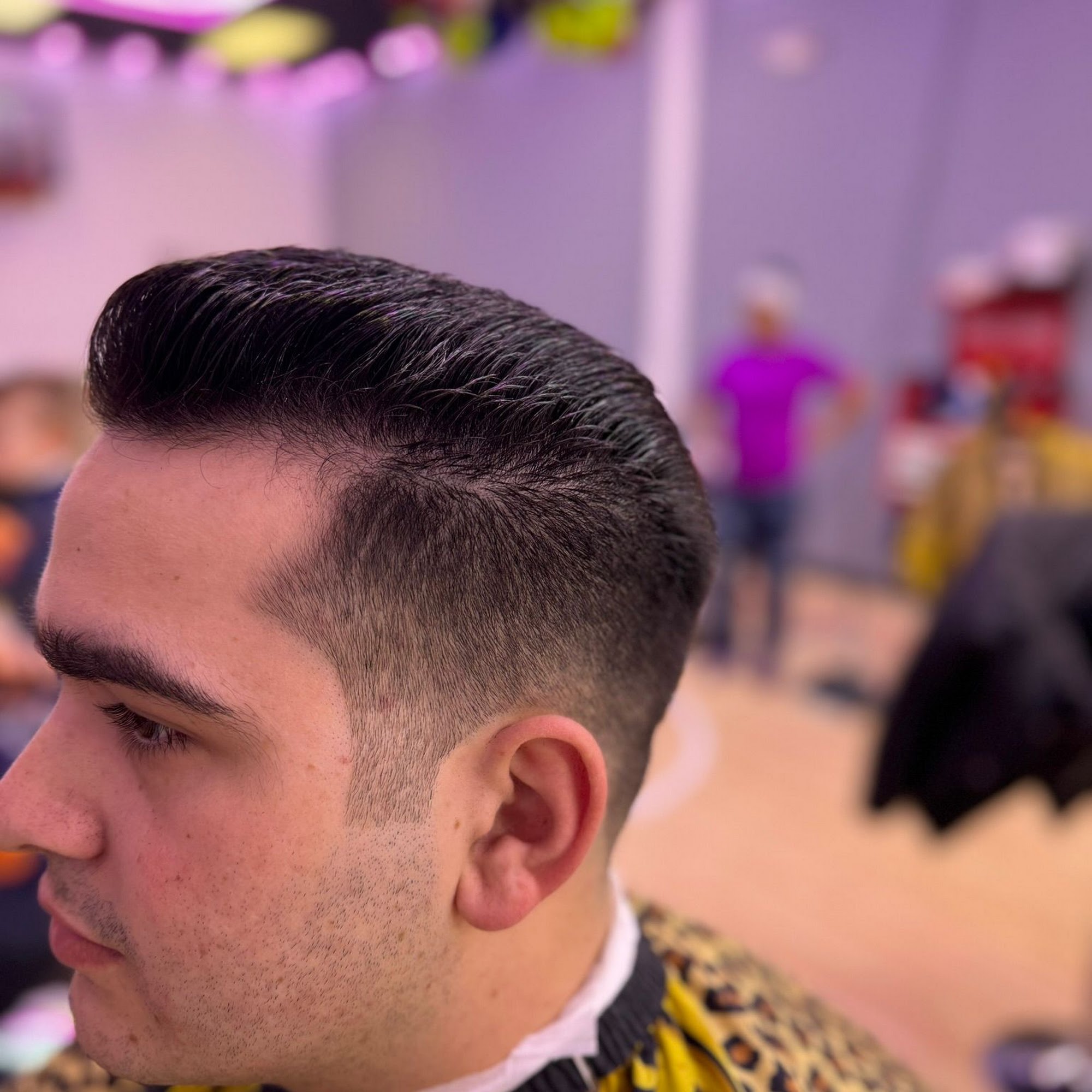 VVS DOMINICAN BARBER 2074 Nickerson Blvd, Hampton Virginia 23663