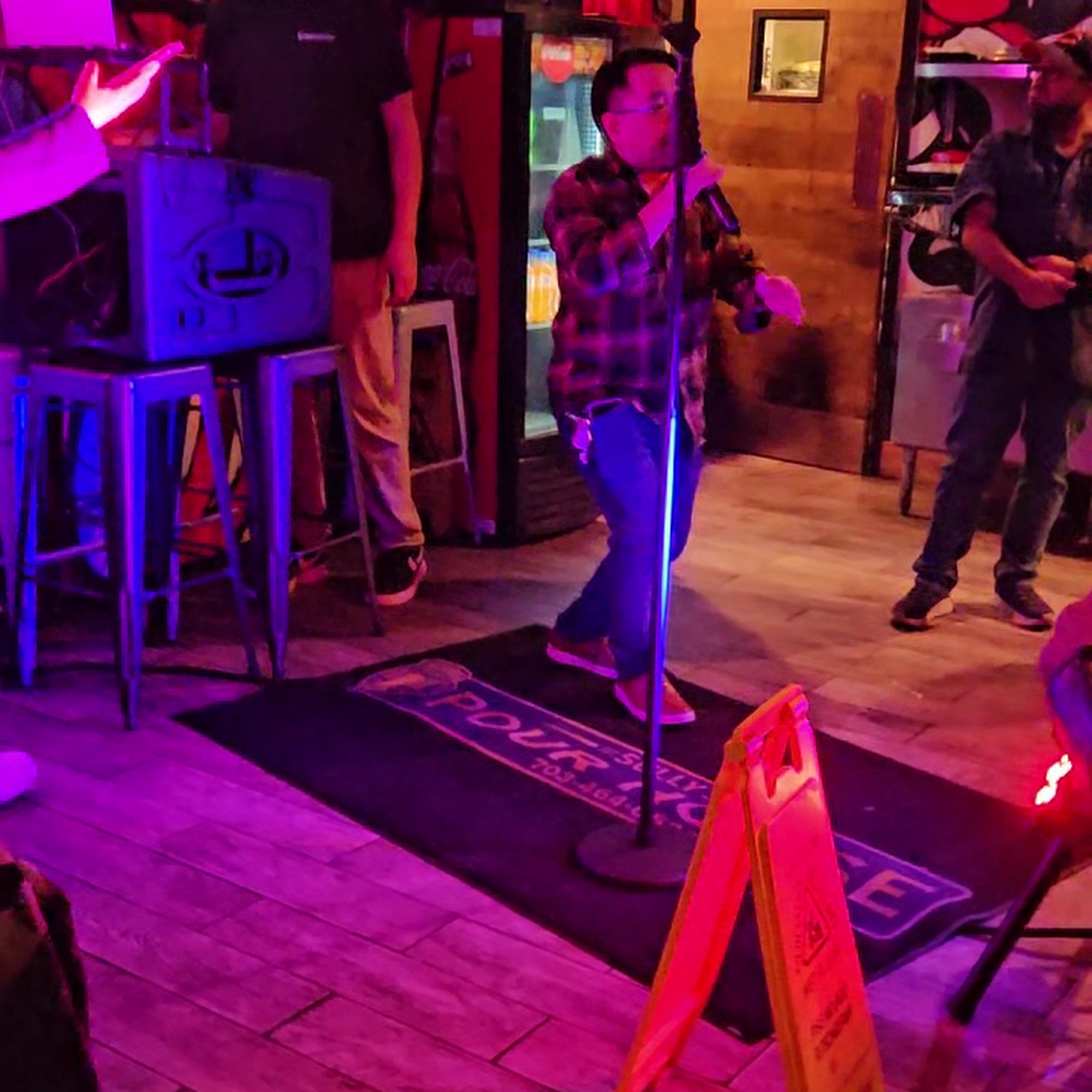 Sully's Pour House Herndon