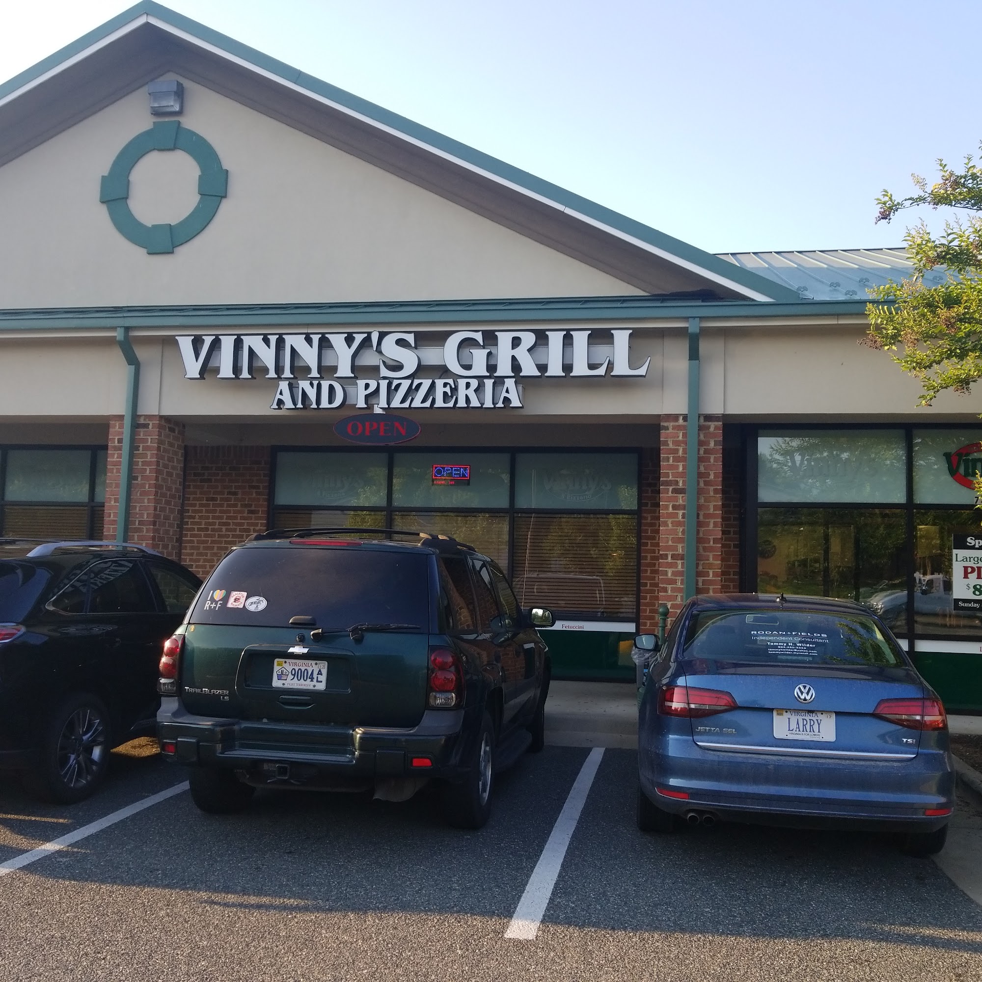 Vinny's Italian Grill & Pizzeria King George