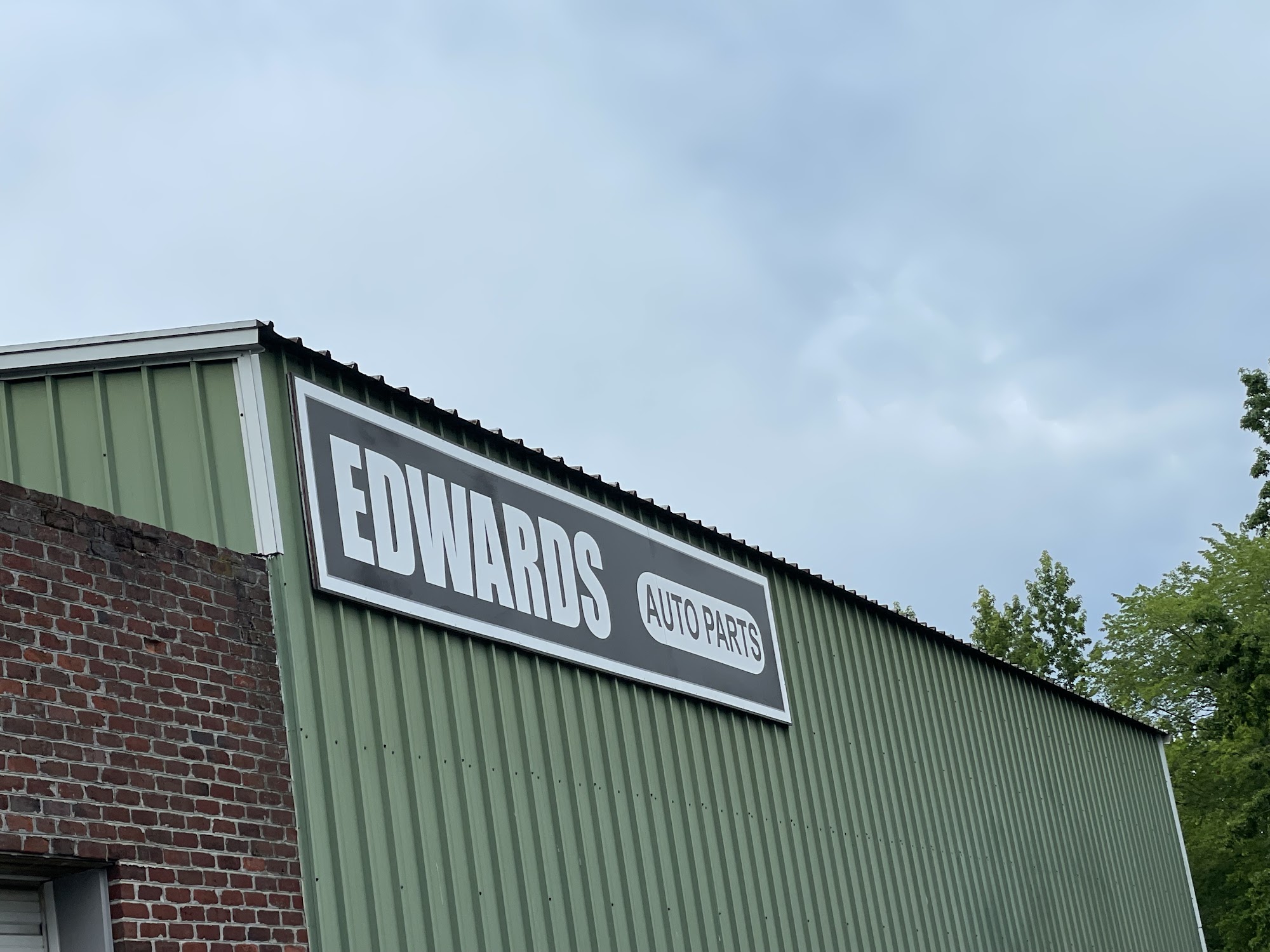 Edwards Auto Parts King William