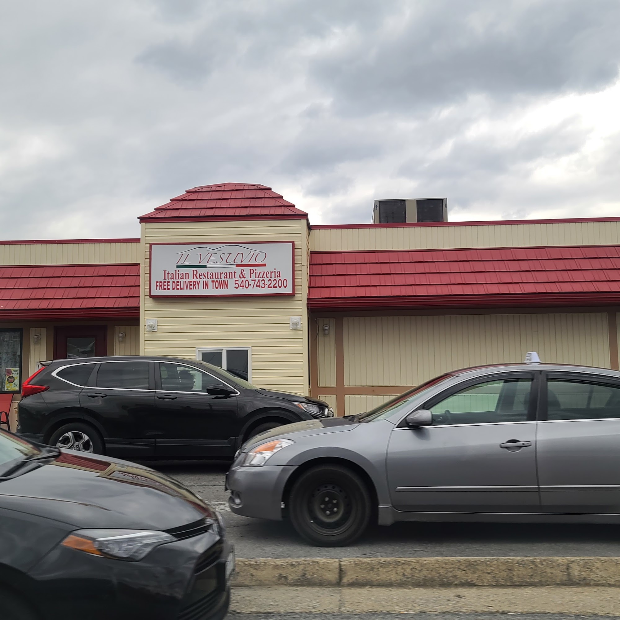 Il Vesuvio Italian Restaurant & Pizzeria Luray