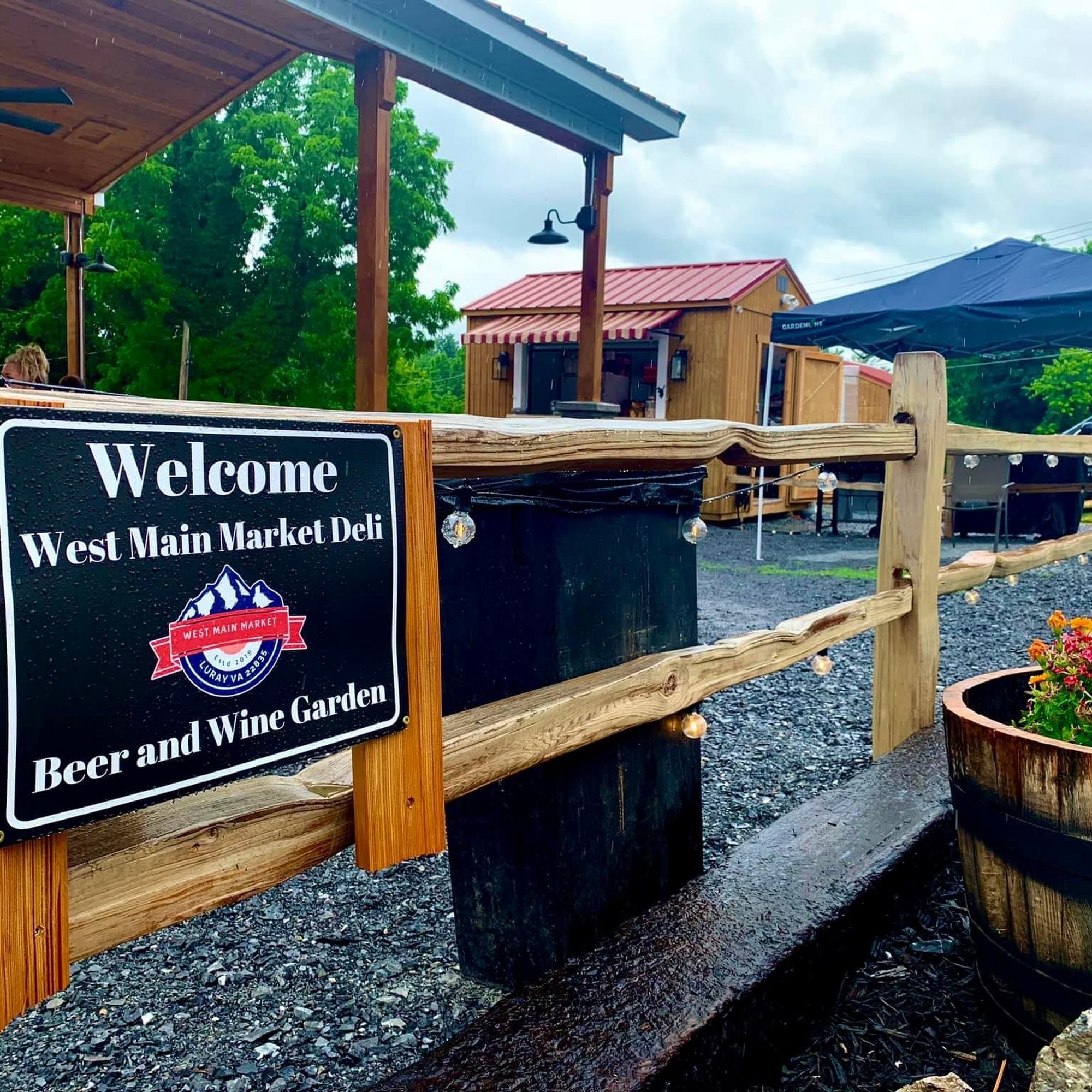 West Main Market Beer and Wine Garden Luray