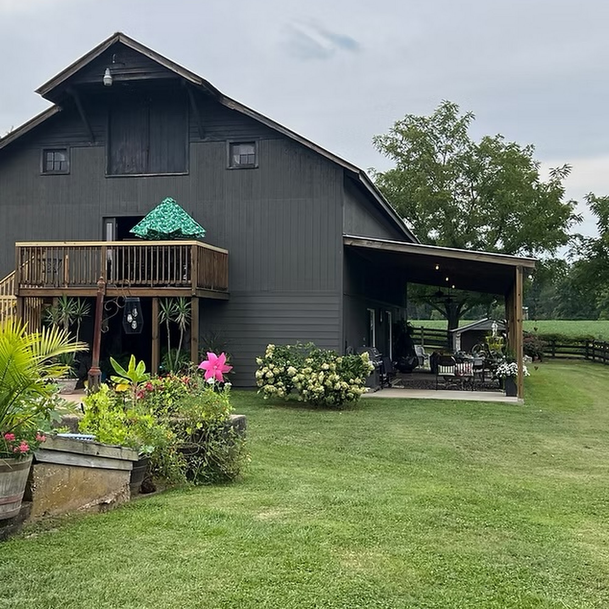 Tavern on the Rail Event Venue and Restaurant Mineral