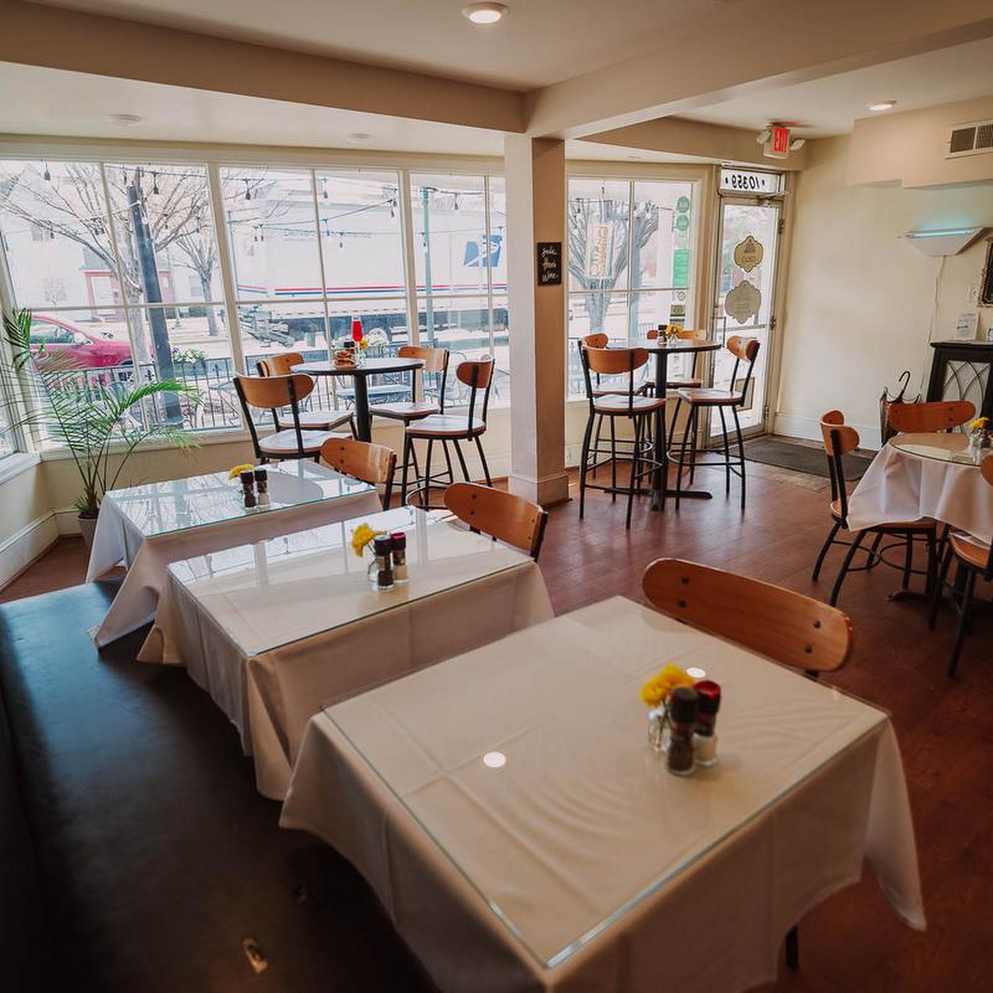 Indulge Bakery & Bistro Newport News